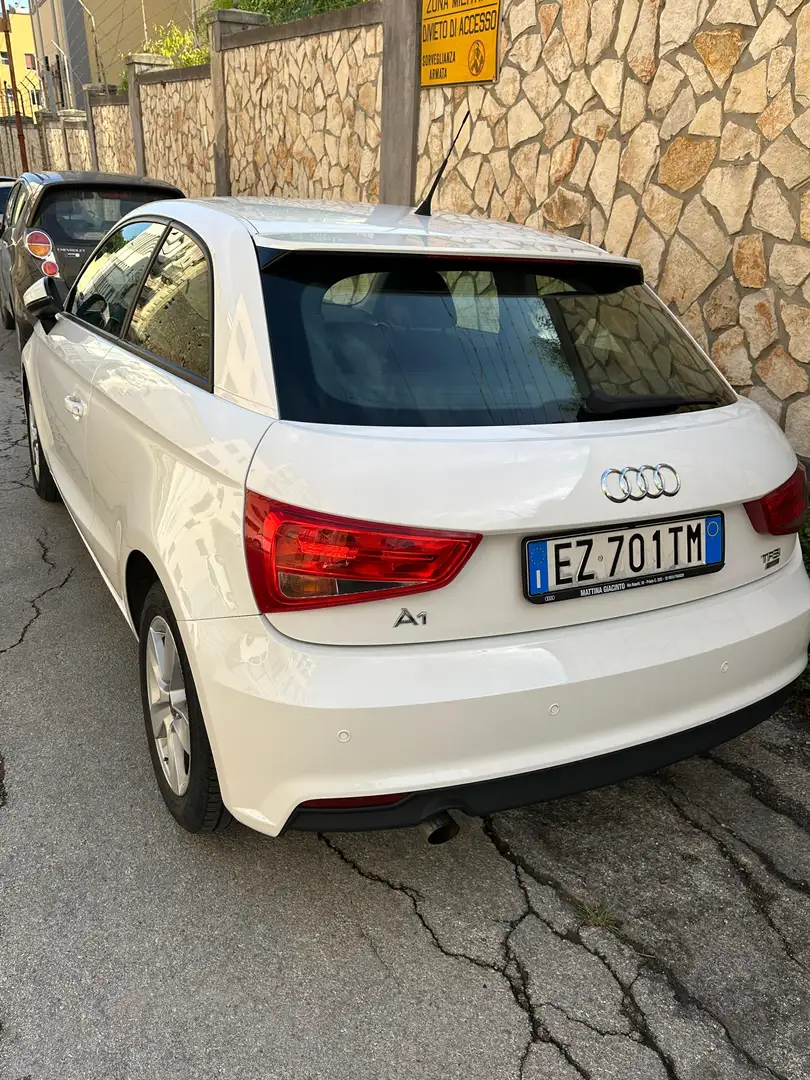 Audi A1 A1 I 2015 3p 1.0 tfsi ultra 95cv Bianco - 2