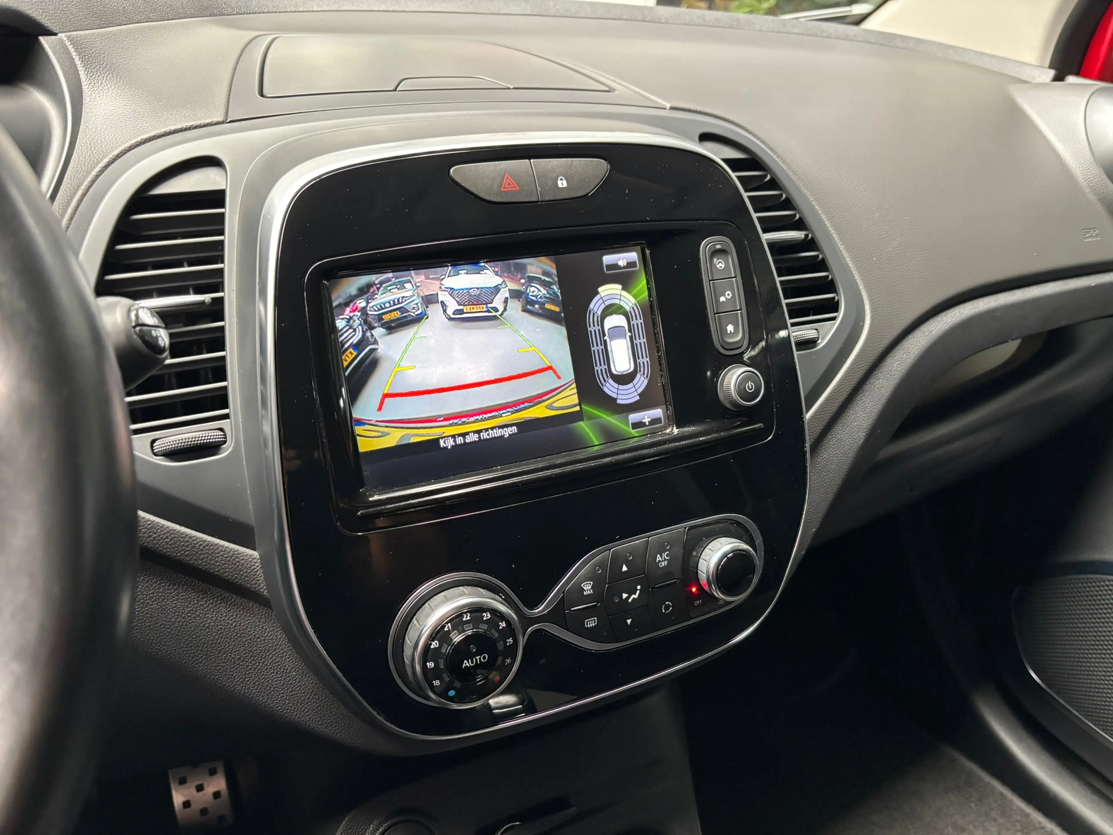 Renault Captur 1.2 TCe Intens / Camera / Navigatie — photo 23