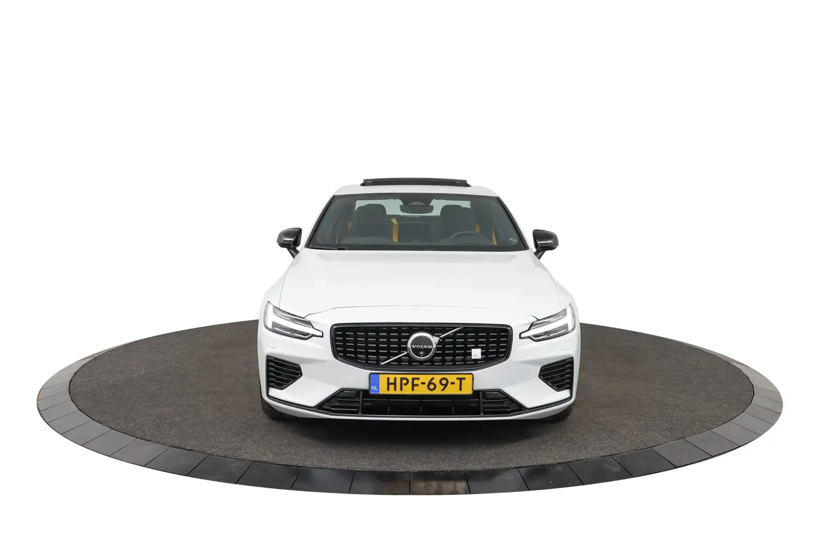 Volvo S60 2.0 Recharge T8 AWD Polestar Engineerd Wit - 2