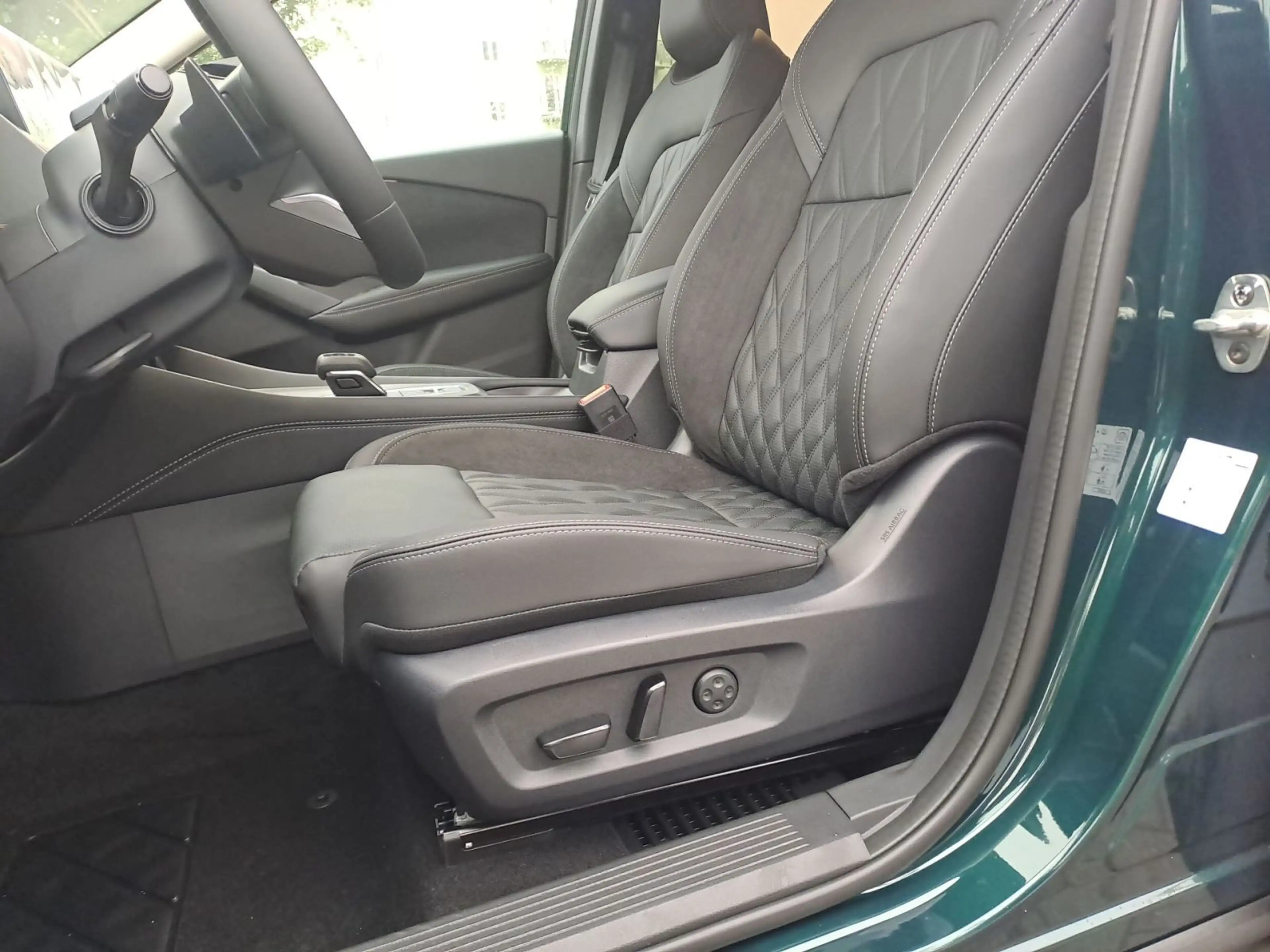 Nissan Qashqai QASHQAI 1.3 DIG-T MHEV TEKNA PREMIUM — photo 13