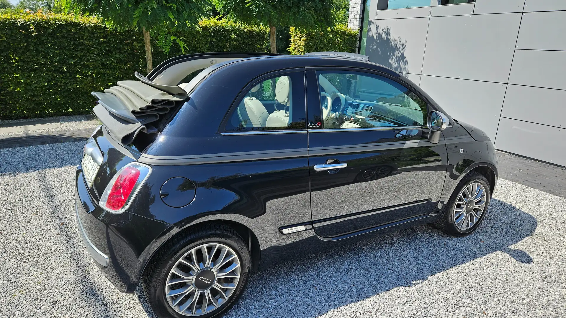 Fiat 500C 500C 1.2i Lounge+ Чорний - 1