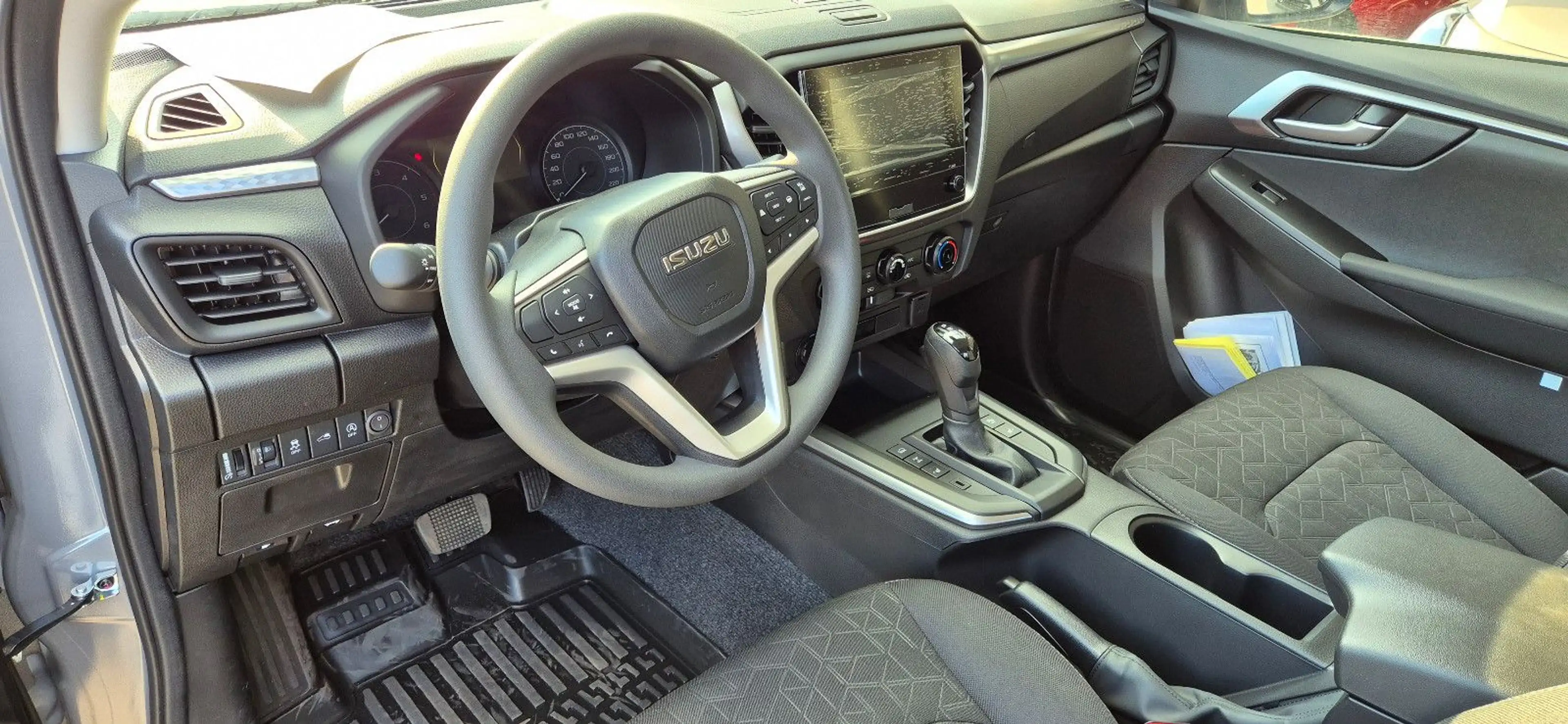 Isuzu D-Max 1.9D Double Cab LS 4WD AT Umbau ! — photo 5