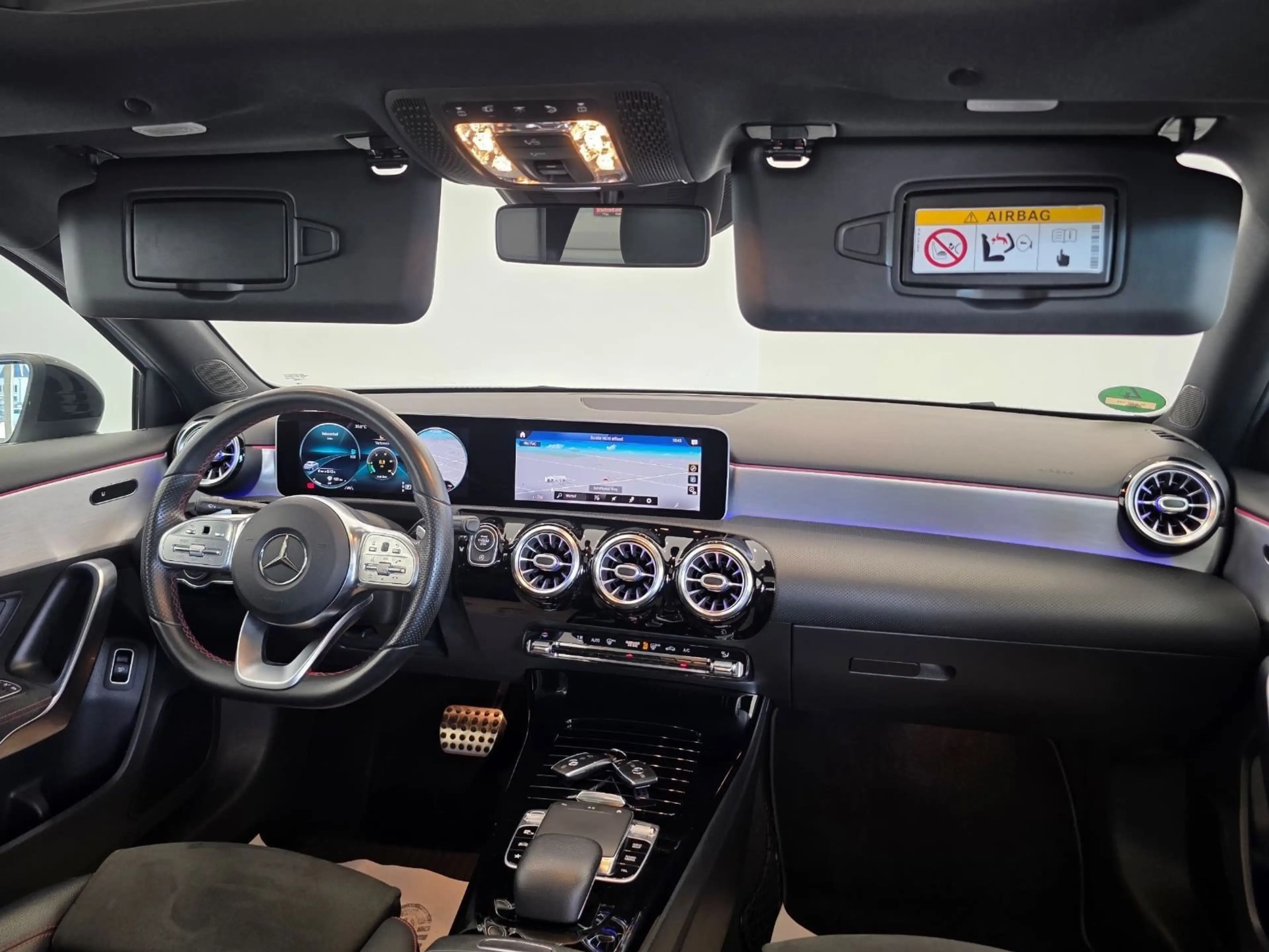 Mercedes-Benz A 250 Lim. AMG-Line|PANO|KAMERA|WIDESCREEN|AMBIE — photo 2