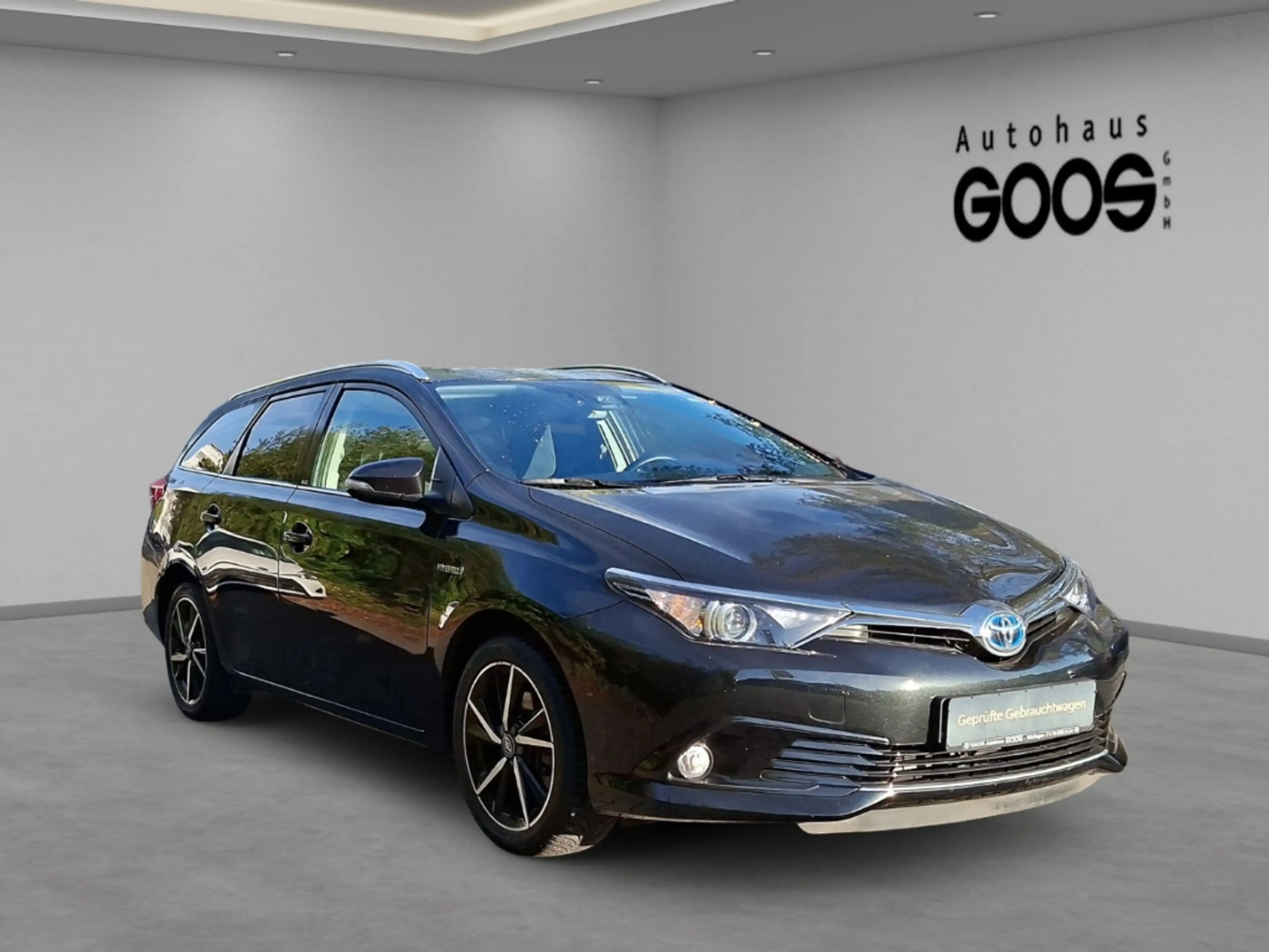 Toyota Auris Touring Sports Hybrid Edition-S+ SHZ Keyless Start — photo 7
