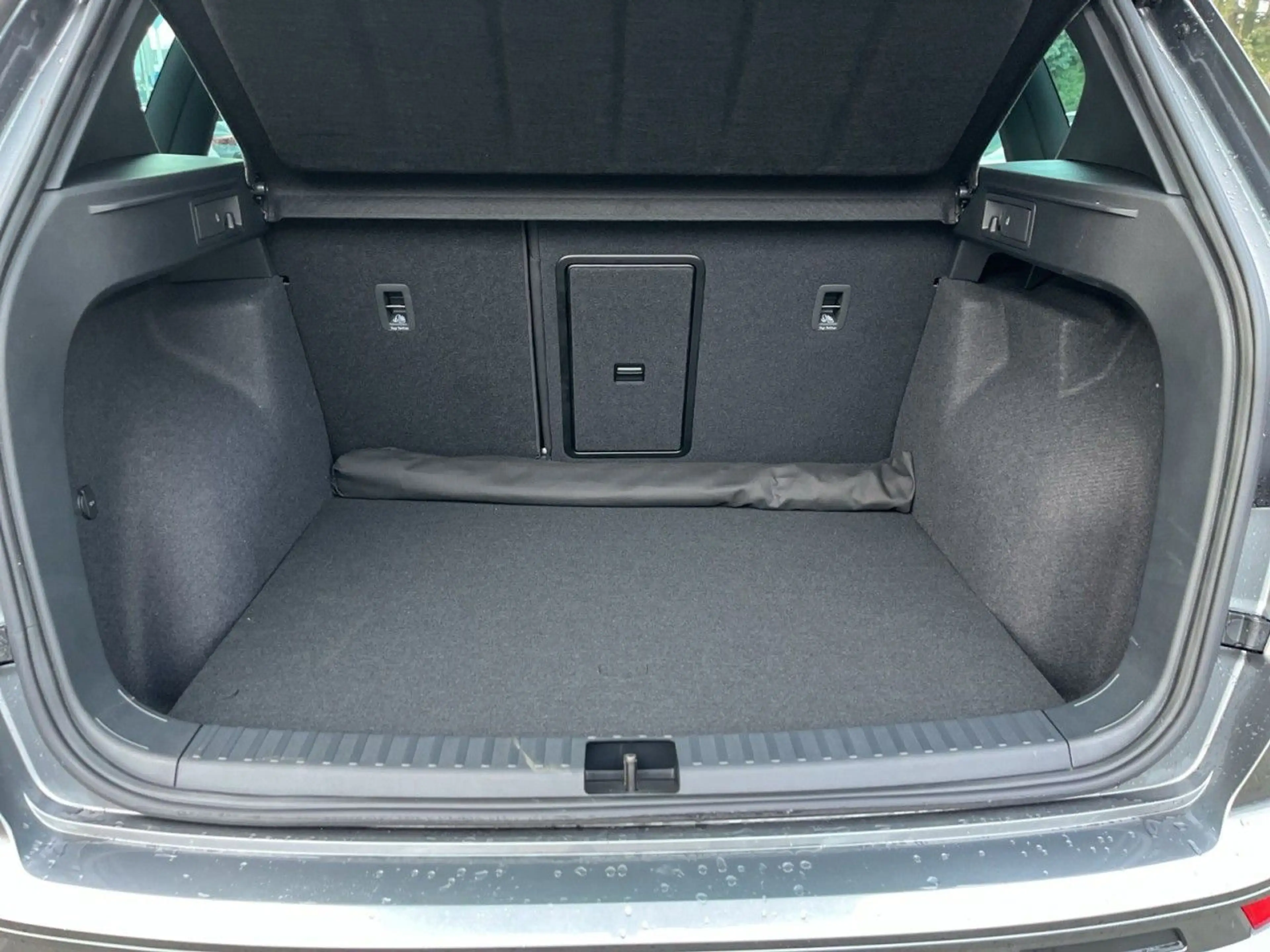 CUPRA Ateca 2.0 TSI 4Drive VZ 360°|AHK|Pano|LED|R-Kam. — photo 6