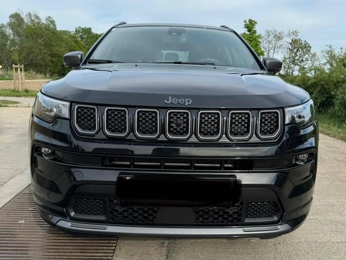 Jeep Compass 80TH Anniversary 1.3 190PS 6AT Schwarz - 1