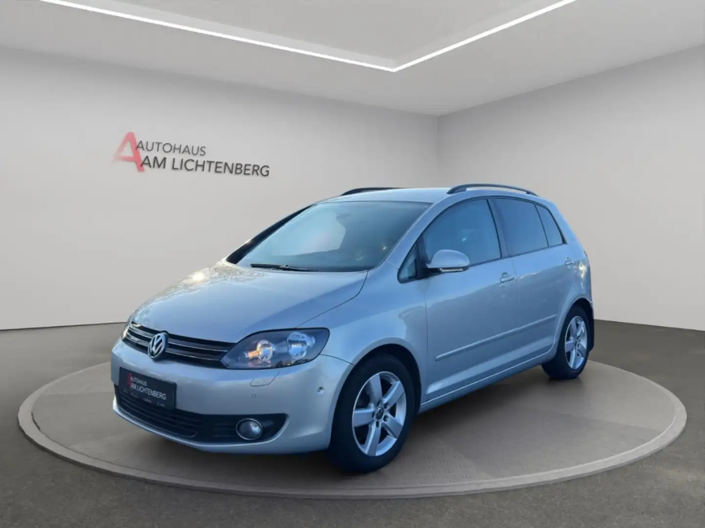 Volkswagen Golf Plus VI Team 1.2 Sitzheizung+PDCv&H+TEMPOMAT+LICHTSENSO Silber - 1