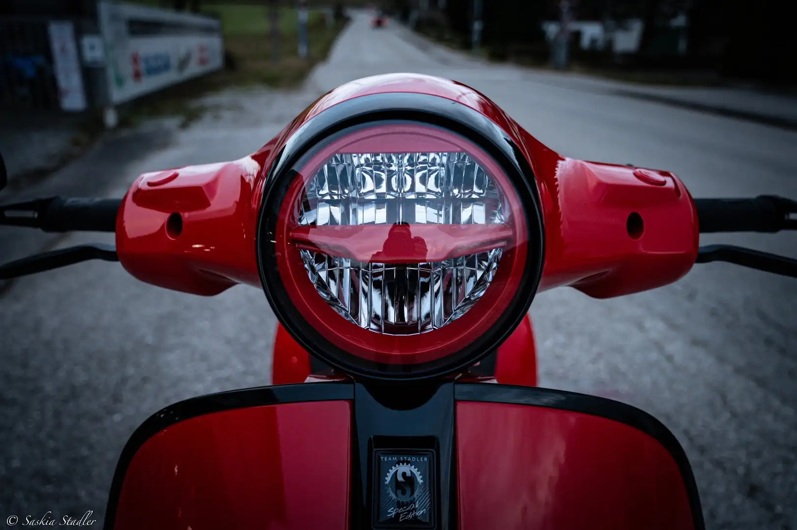 Vespa GTS 300 300 RST HPE Billy Roşu - 1