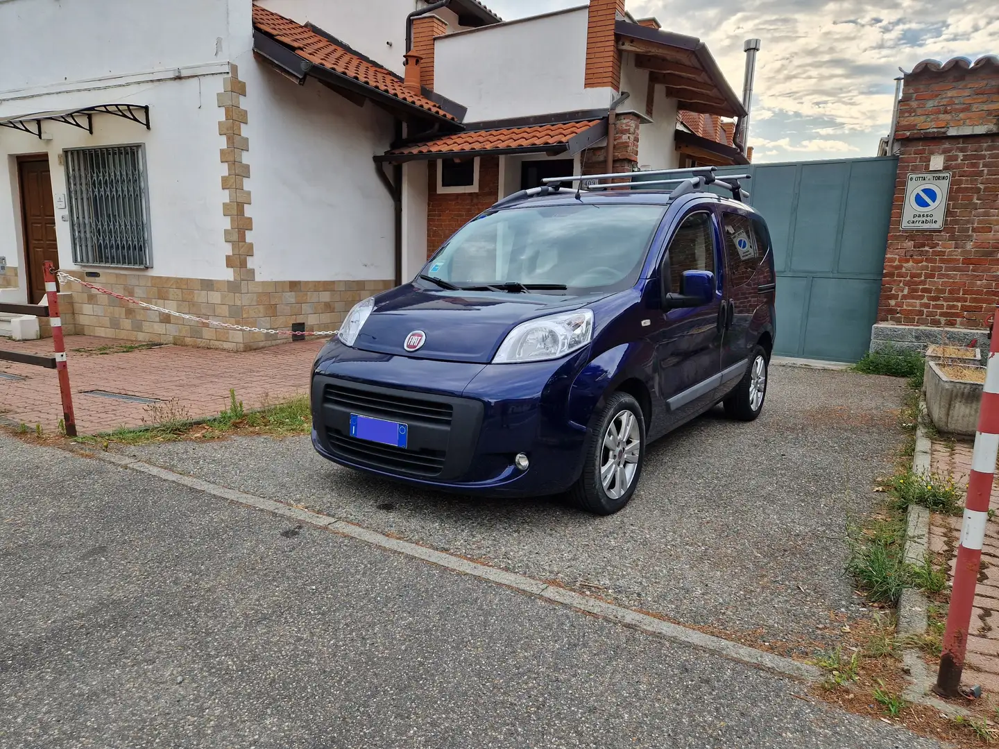 Fiat Qubo 1.3 75CV AUTOMATICA, Diesel Euro4, Clima, Servost. Bleu - 1
