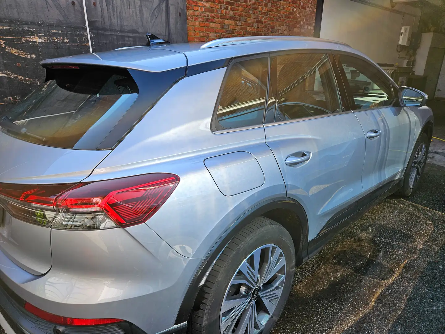 Audi Q4 e-tron Q4 e-tron 40 Srebrny - 2