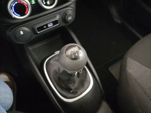 Fiat 500l view 13