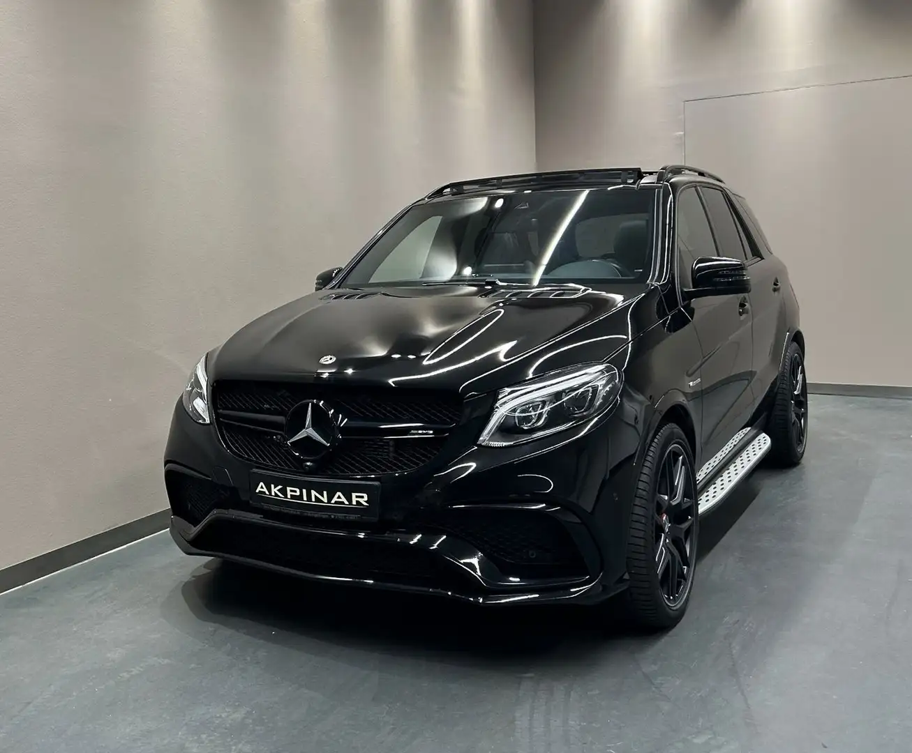 Mercedes-Benz GLE 63 AMG GLE63 AMG 4M *NIGHT*PANO*CARBON*AGA*360°* Black - 2