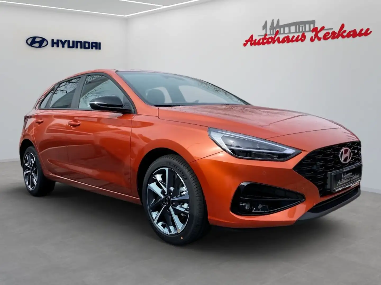 Hyundai i30 1.5 T-GDI 48V-Hybrid DCT Advantage (PD) Orange - 2