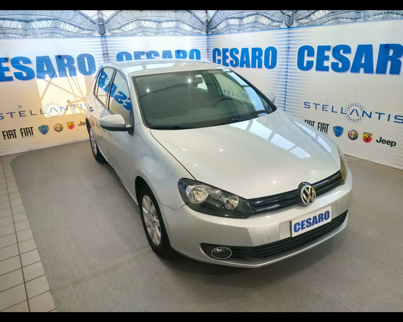Volkswagen Golf 5 Porte 1.6 TDI Comfortline Grigio - 1