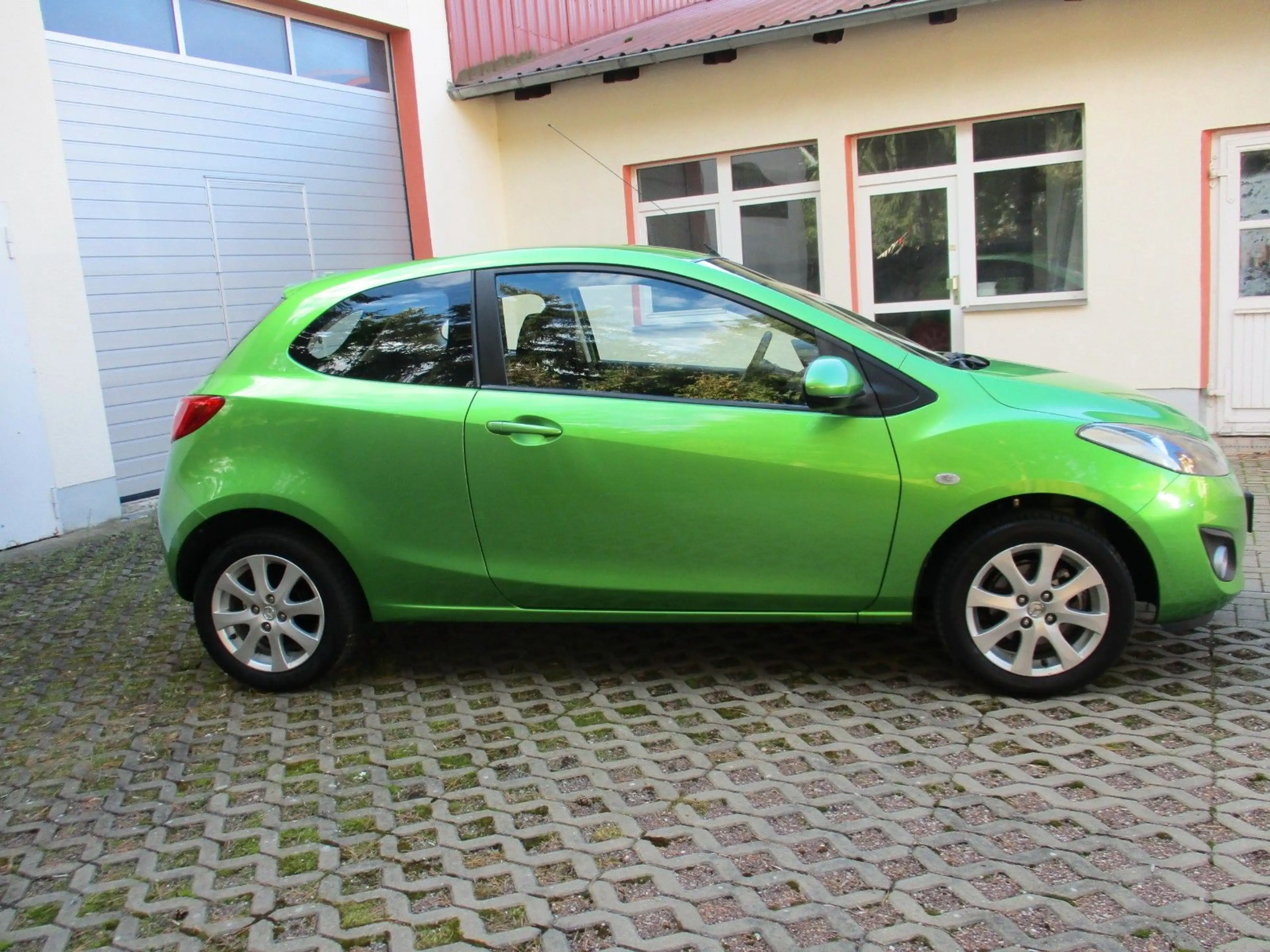 Mazda 2 Lim. 1.3 Edition / Klima / TÜV neu — photo 5