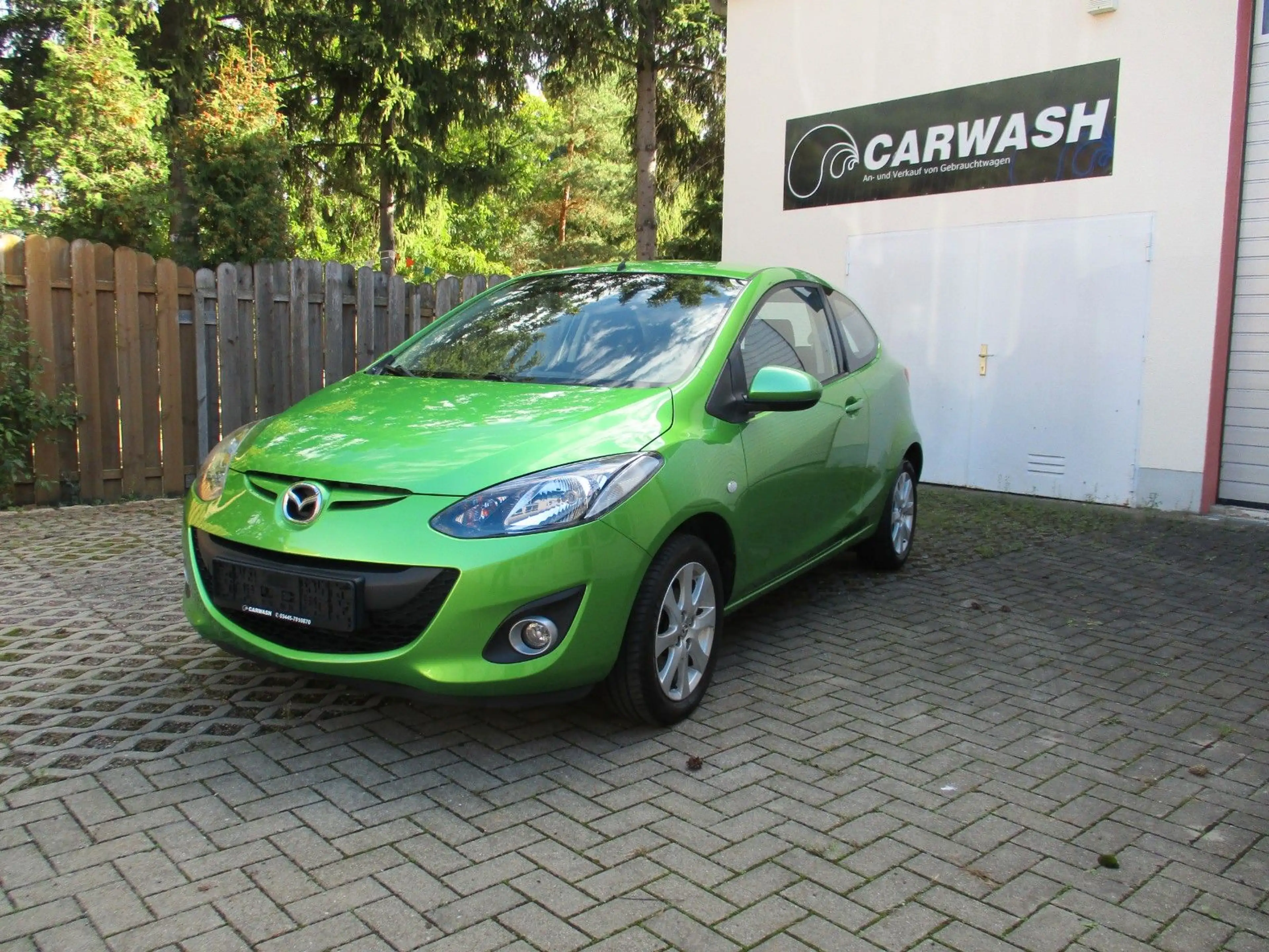 Mazda 2 Lim. 1.3 Edition / Klima / TÜV neu — photo 2