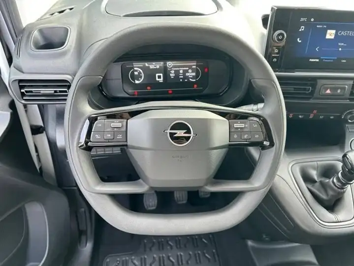 Opel Combo 2026, foto 13