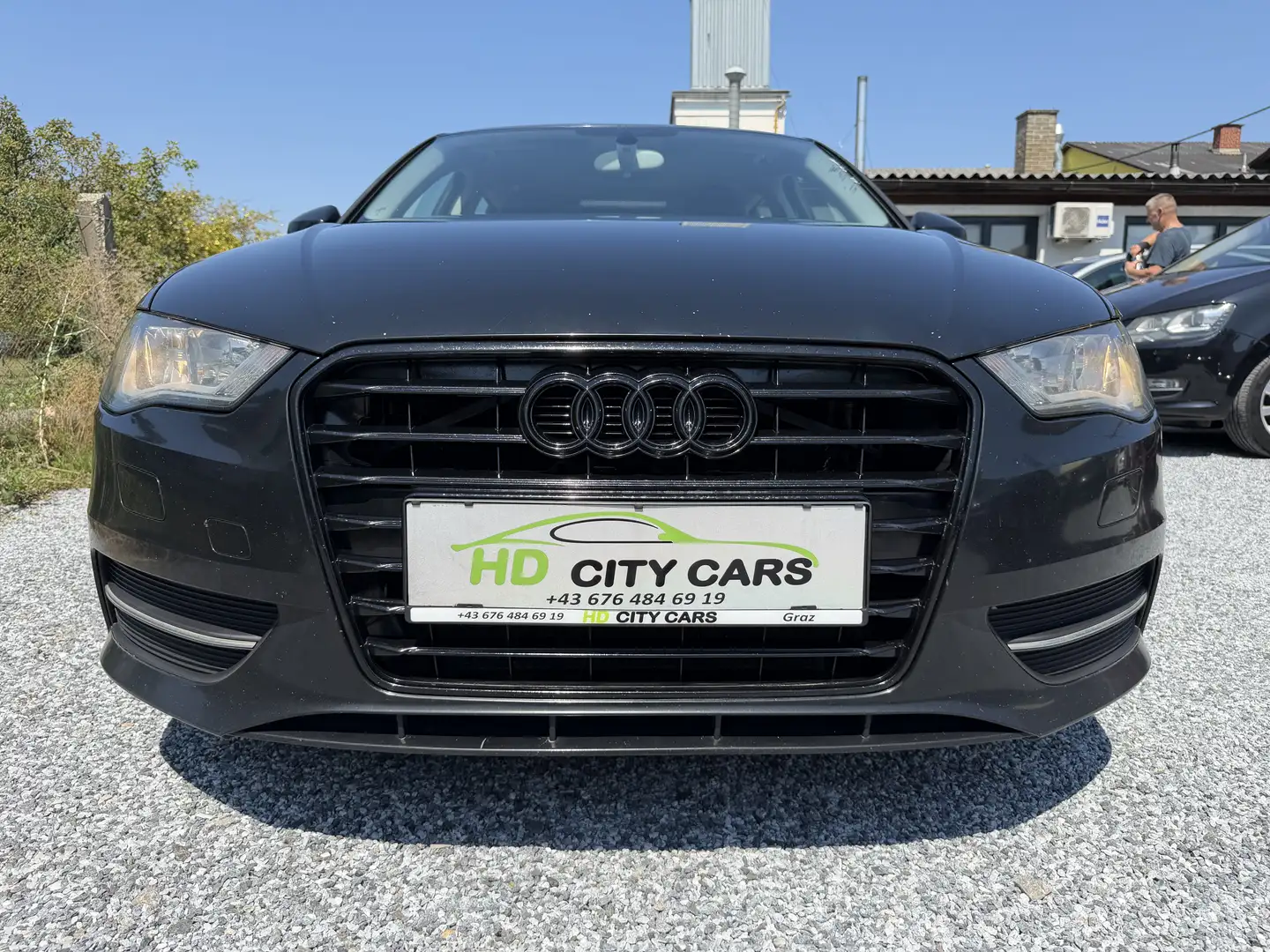 Audi A3 SB Attraction 1,6 TDI ERSTBESITZ/ BELGISCHE WAGEN - 2