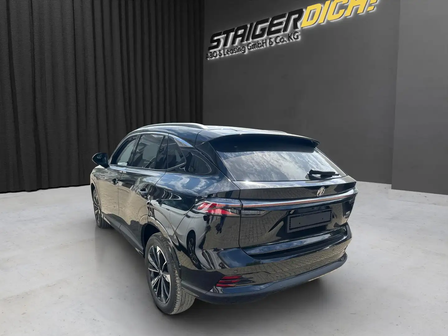MG HS Luxury LUXURYACCLEDElekt.Heckklappe 165 kW (224... Schwarz - 1