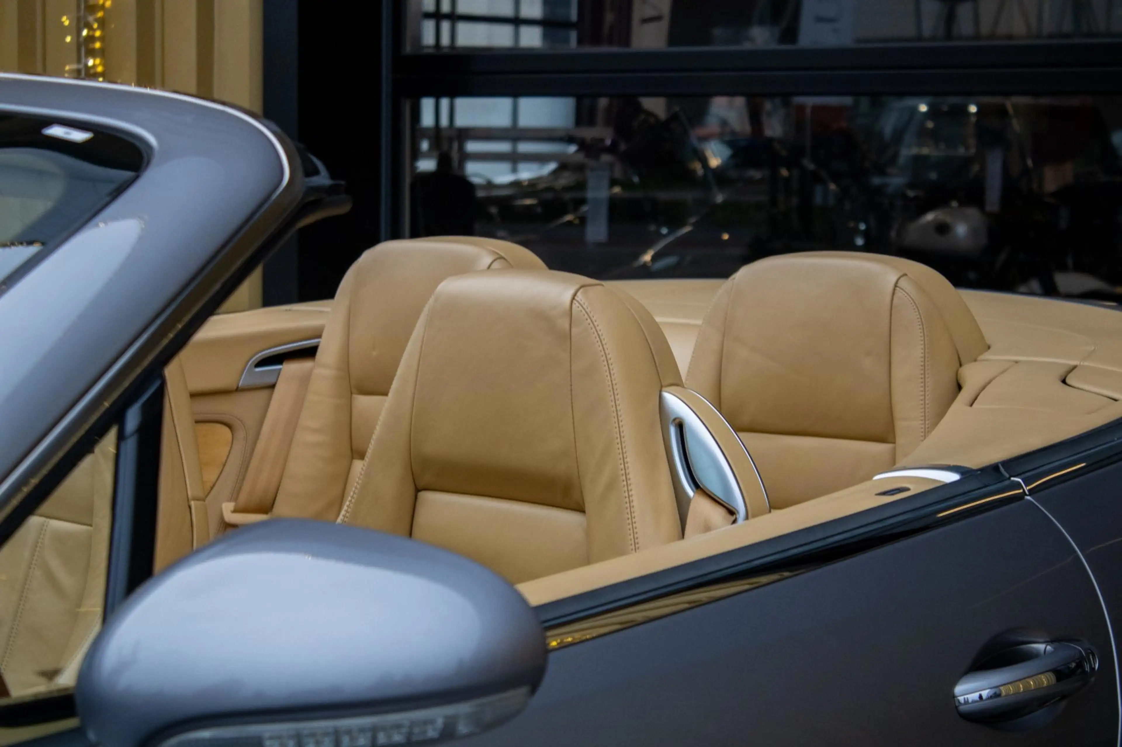 Bentley Continental GTC 6.0 W12 — photo 6