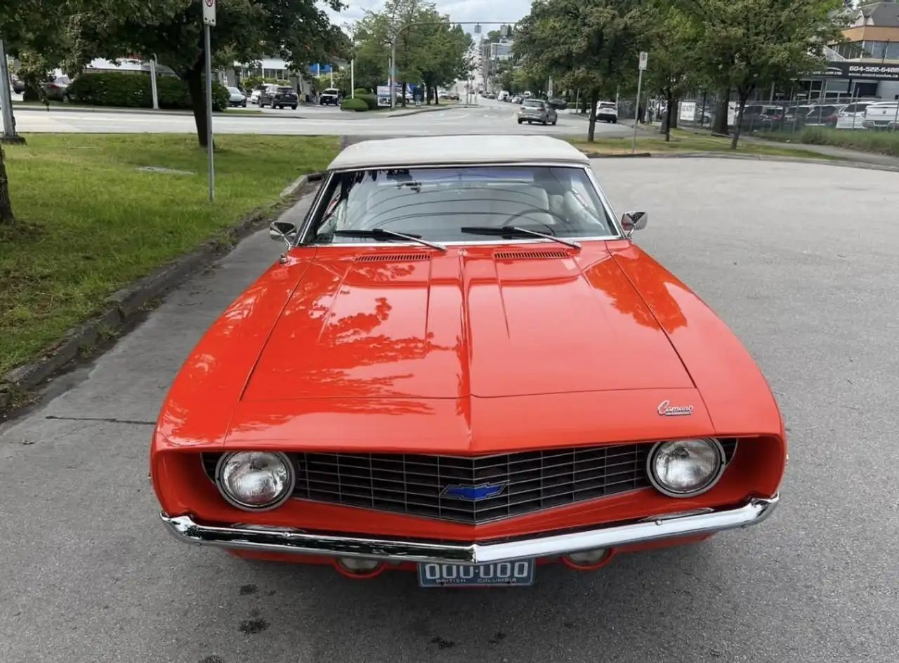Chevrolet Camaro снимка Chevrolet Camaro