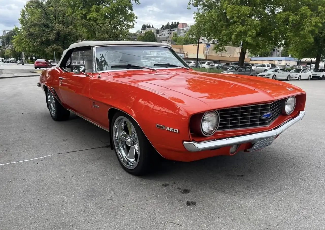 Chevrolet Camaro снимка Chevrolet Camaro