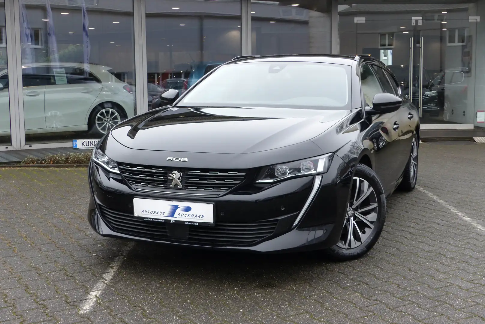 Peugeot 508 SW Aut. Allure Pack Navi Kamera App Tempo Schwarz - 2