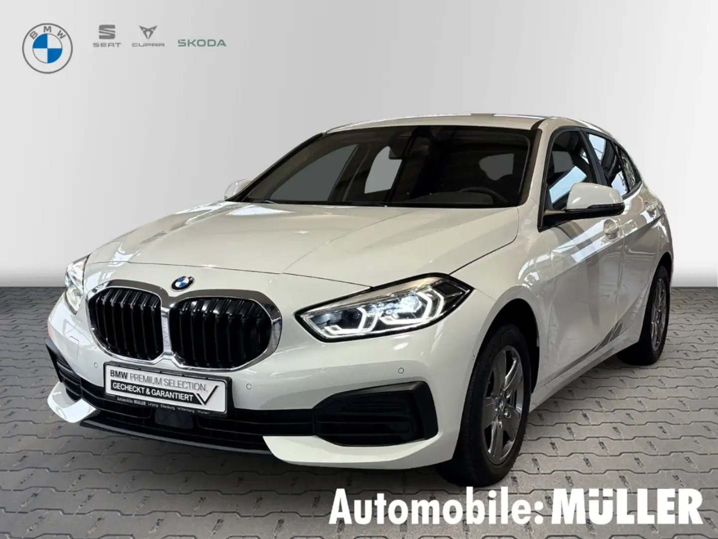 BMW 118 i Limousine Navi Digitales Cockpit LED Sperrdiff. Weiß - 1