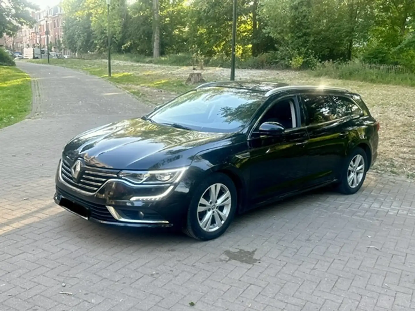 Renault Talisman SW 1.6 dCi Energy Intens EDC Zwart - 1