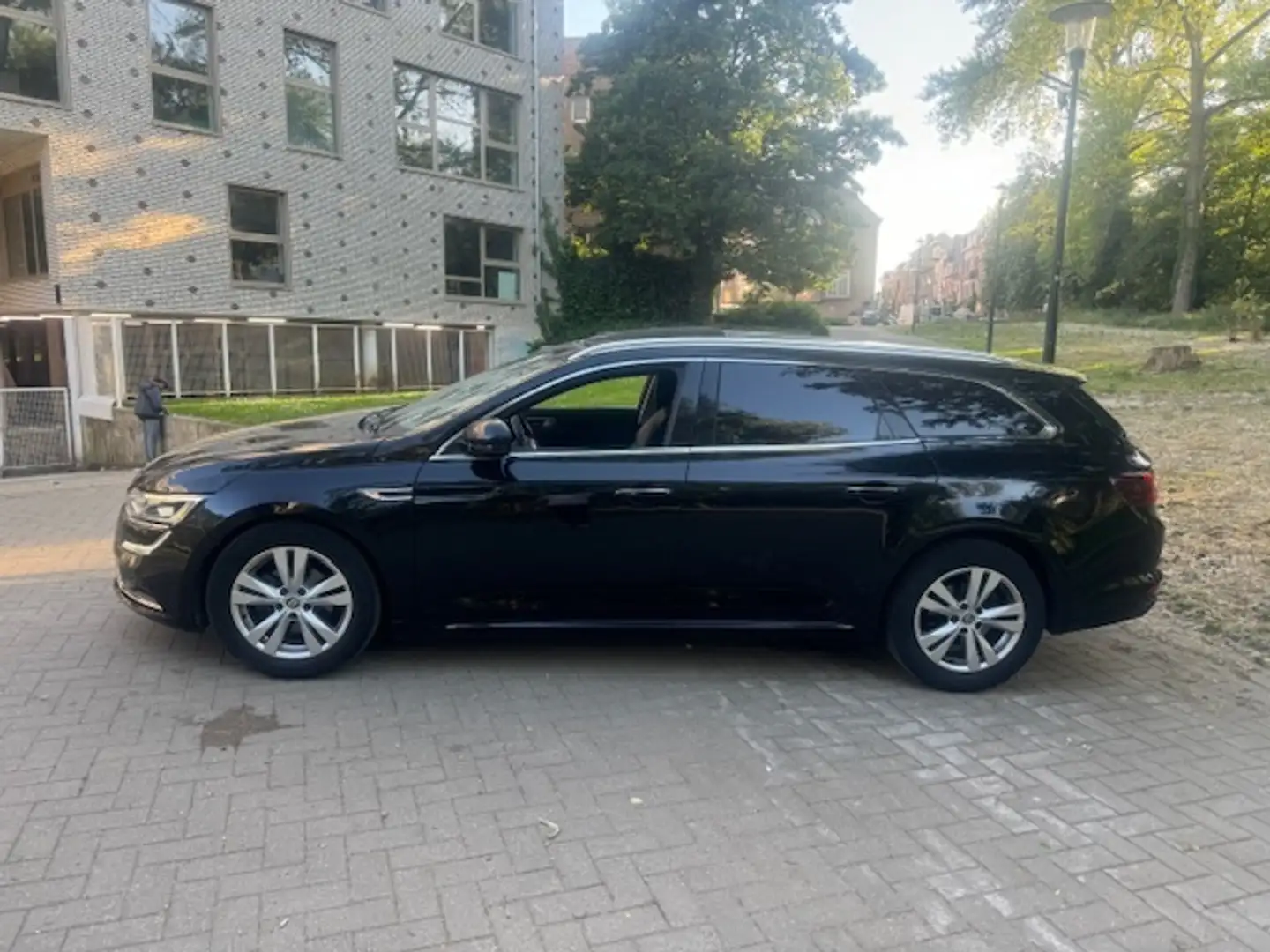 Renault Talisman SW 1.6 dCi Energy Intens EDC Zwart - 2