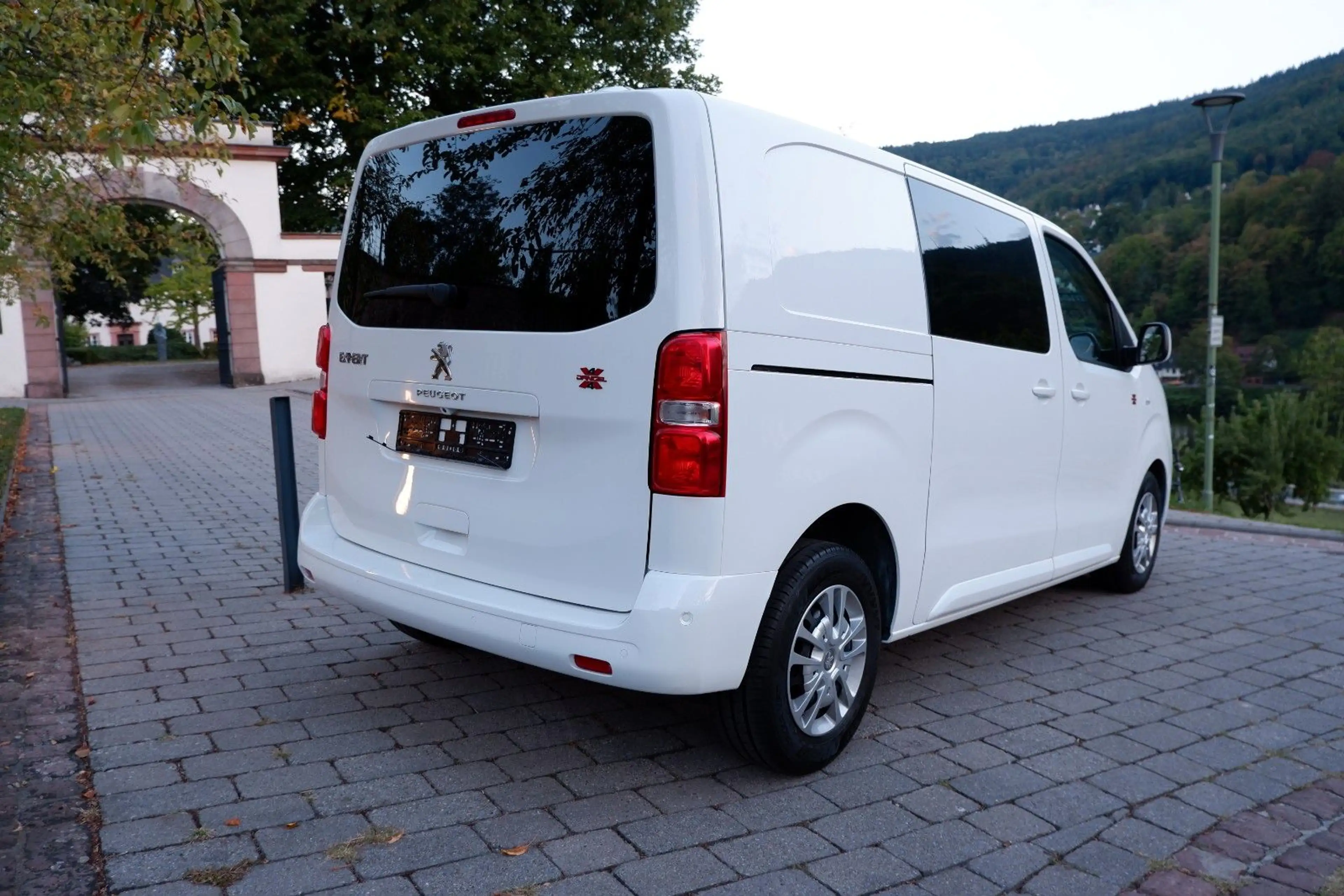 Peugeot Expert Kasten Premium L2 Dangel 4x4 — photo 3