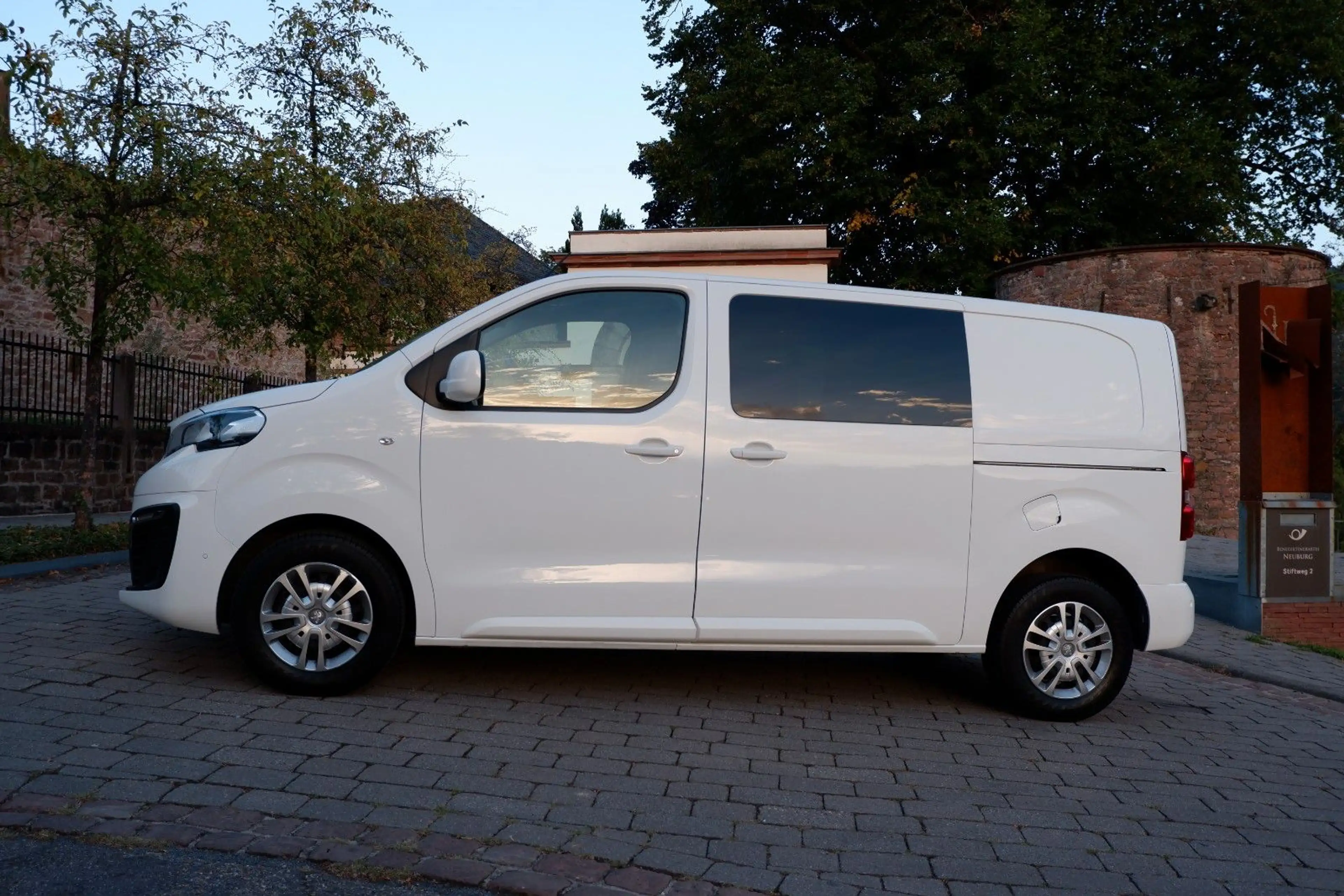 Peugeot Expert Kasten Premium L2 Dangel 4x4 — photo 5