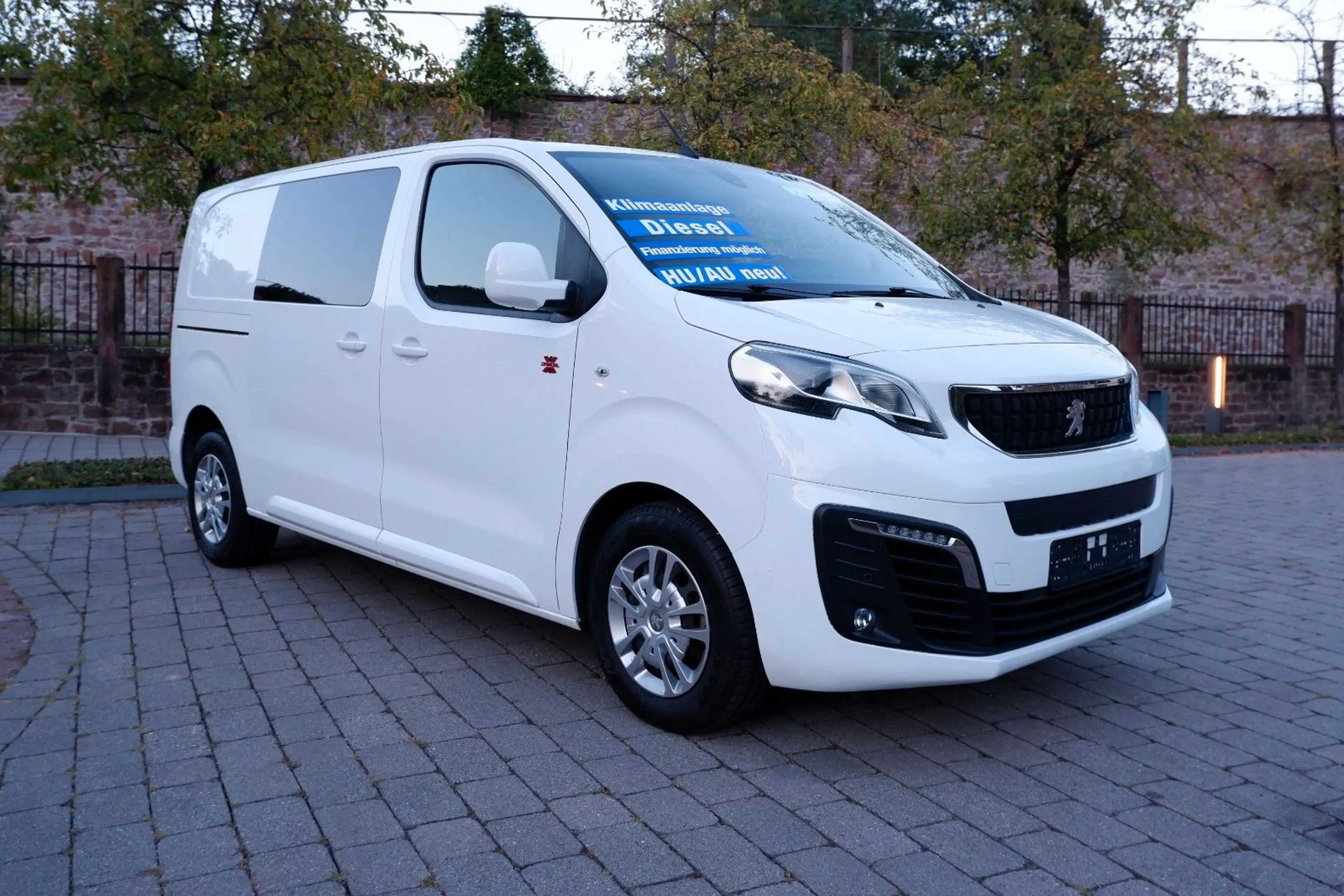 Peugeot Expert Kasten Premium L2 Dangel 4x4 — photo 2