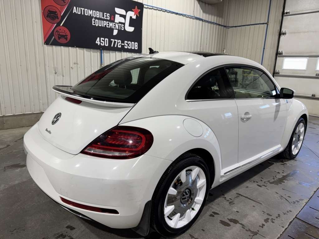 2019 Volkswagen Beetle Édition Wolfsburg — снимка 1
