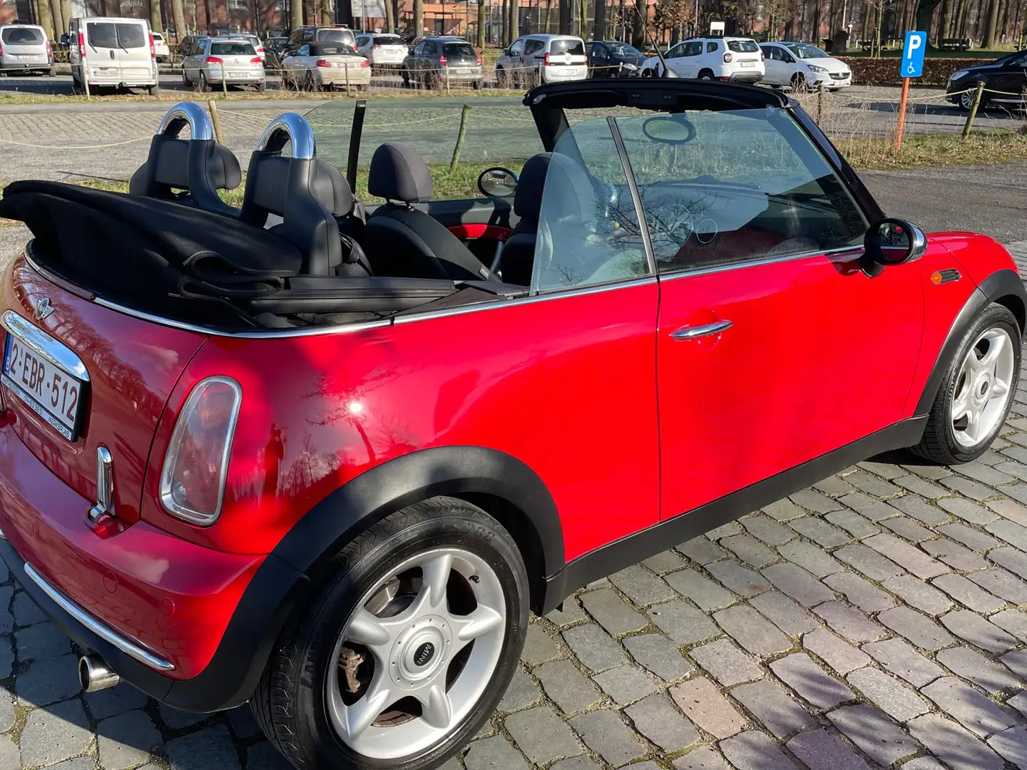 MINI One Cabrio - 2