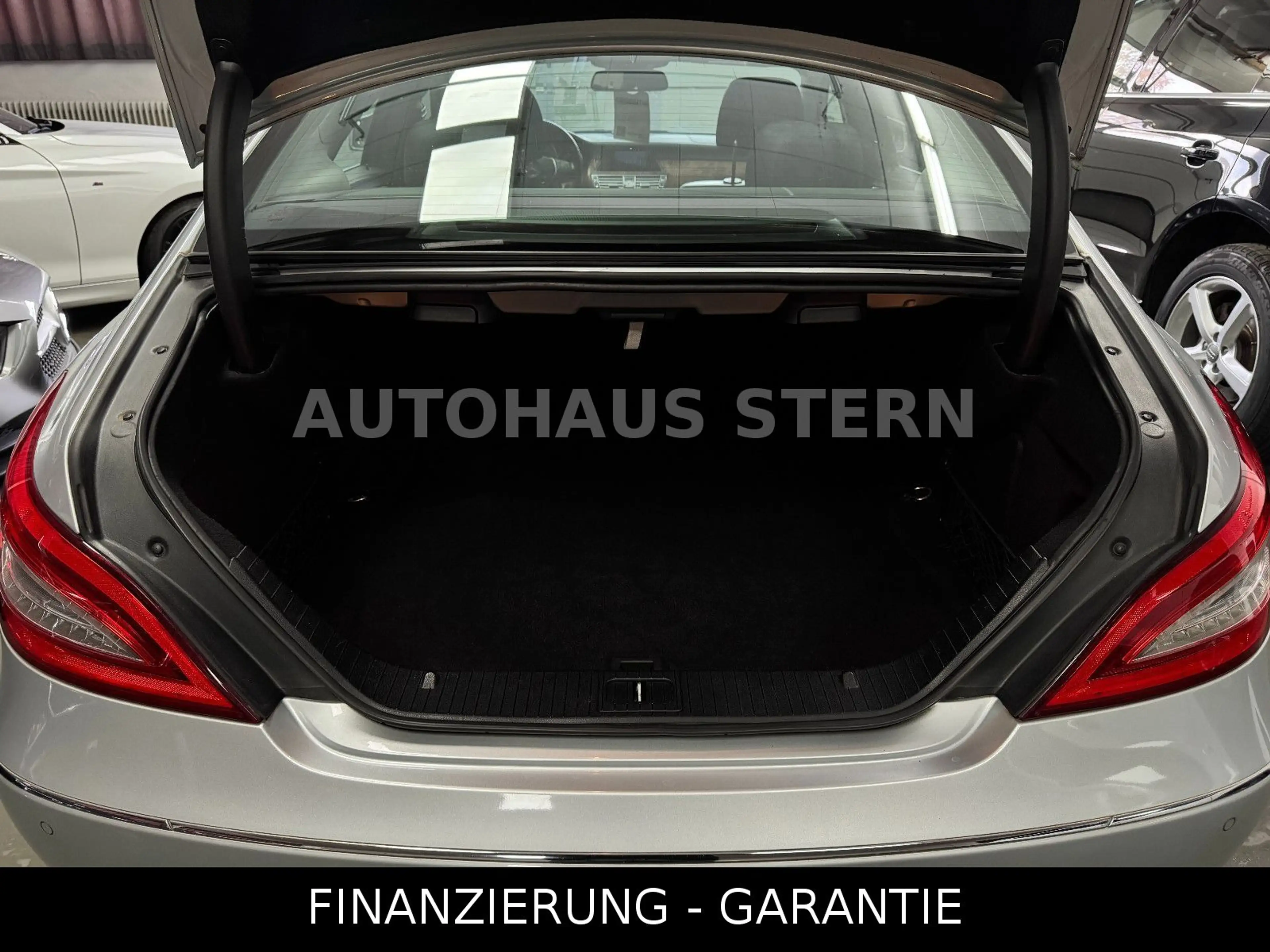 Mercedes-Benz CLS 350 CDI H&K Spur Cam Totwinkel Sitzlüftung — photo 8