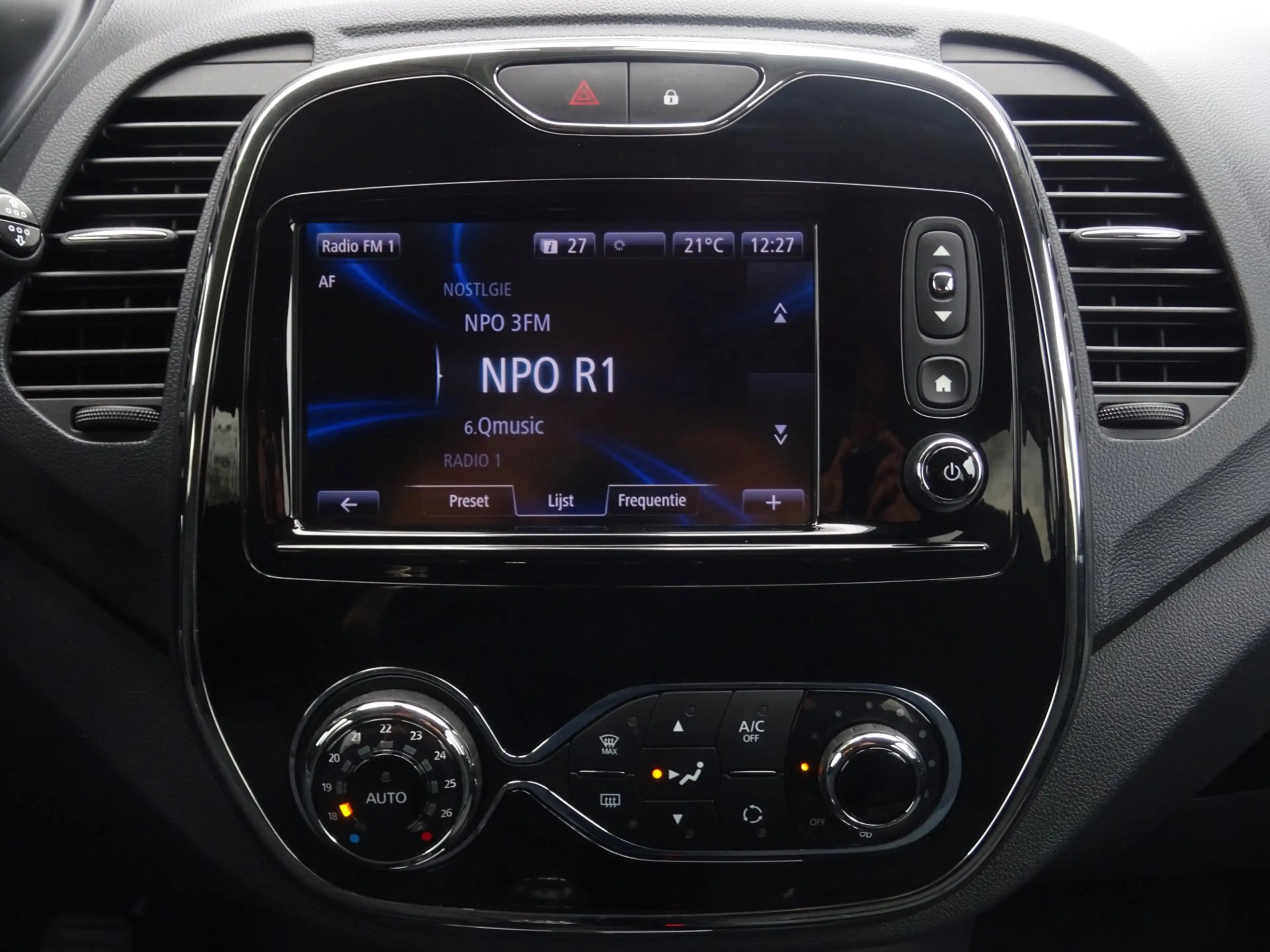 Renault Captur 0.9 TCe Dynamique NAP/NAVI/CAMERA/PDC/NW APK — photo 11