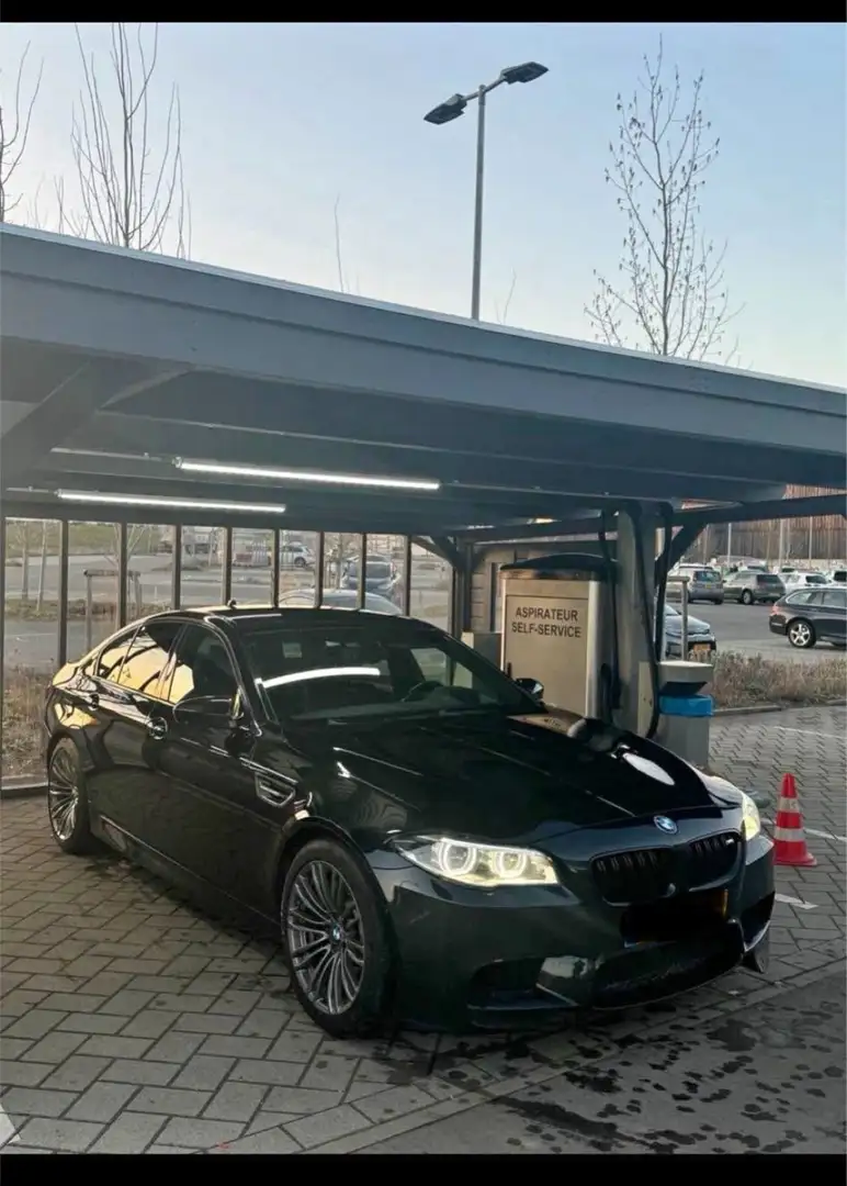 BMW M5 M5A - 1