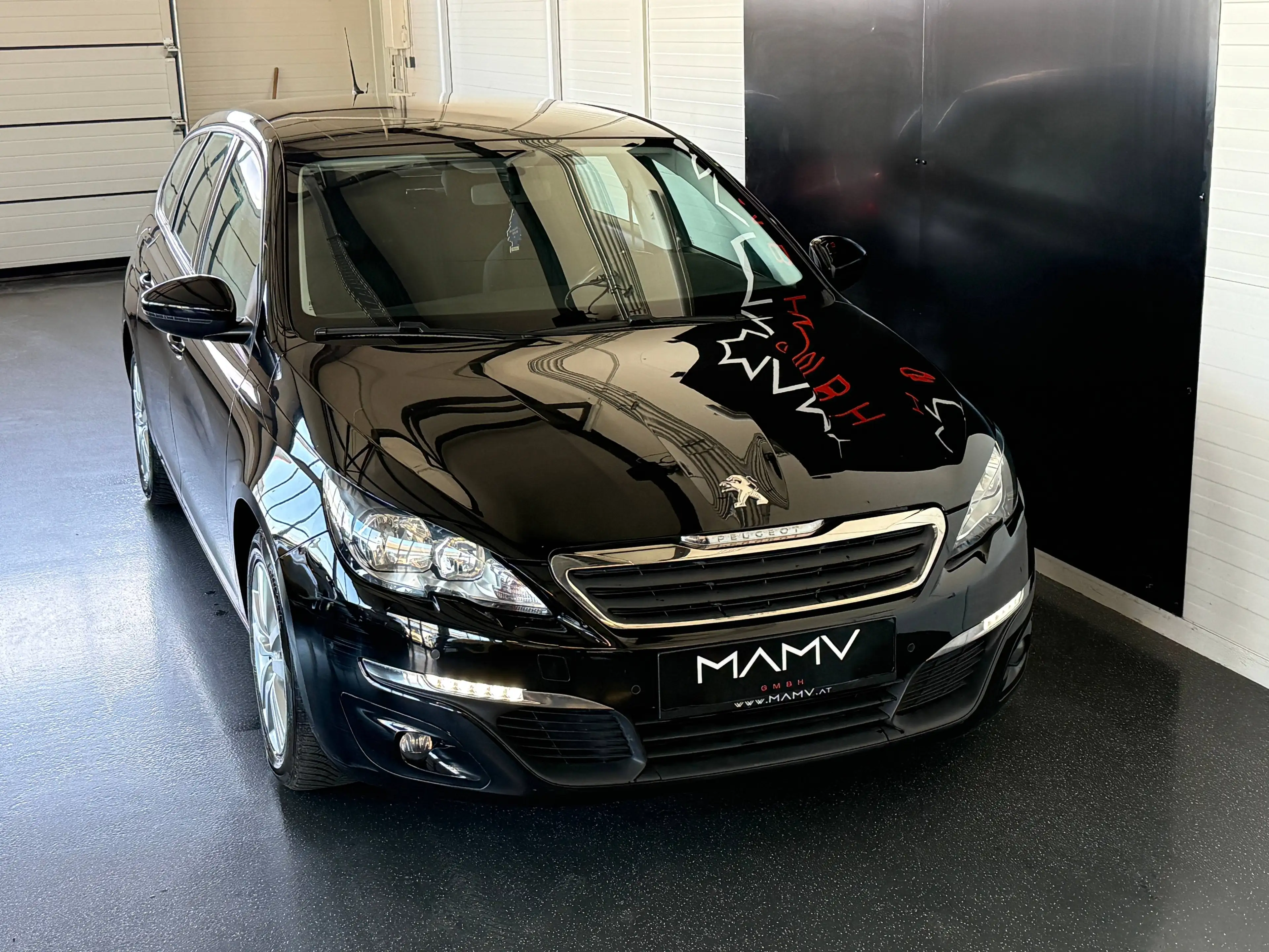 Peugeot 308 SW 1,2 PureTech Aut. Navi *Kamera Active Tausch Finanzierung — photo 10