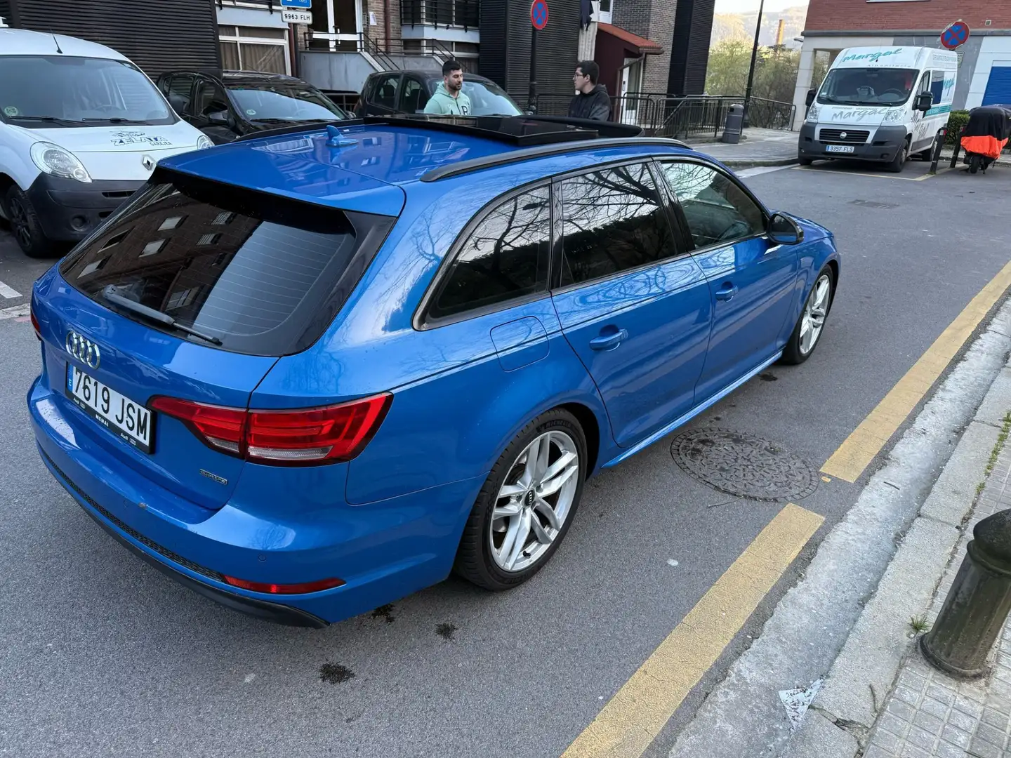 Audi A4 Avant 2.0 TDI ultra S tronic sport - 1