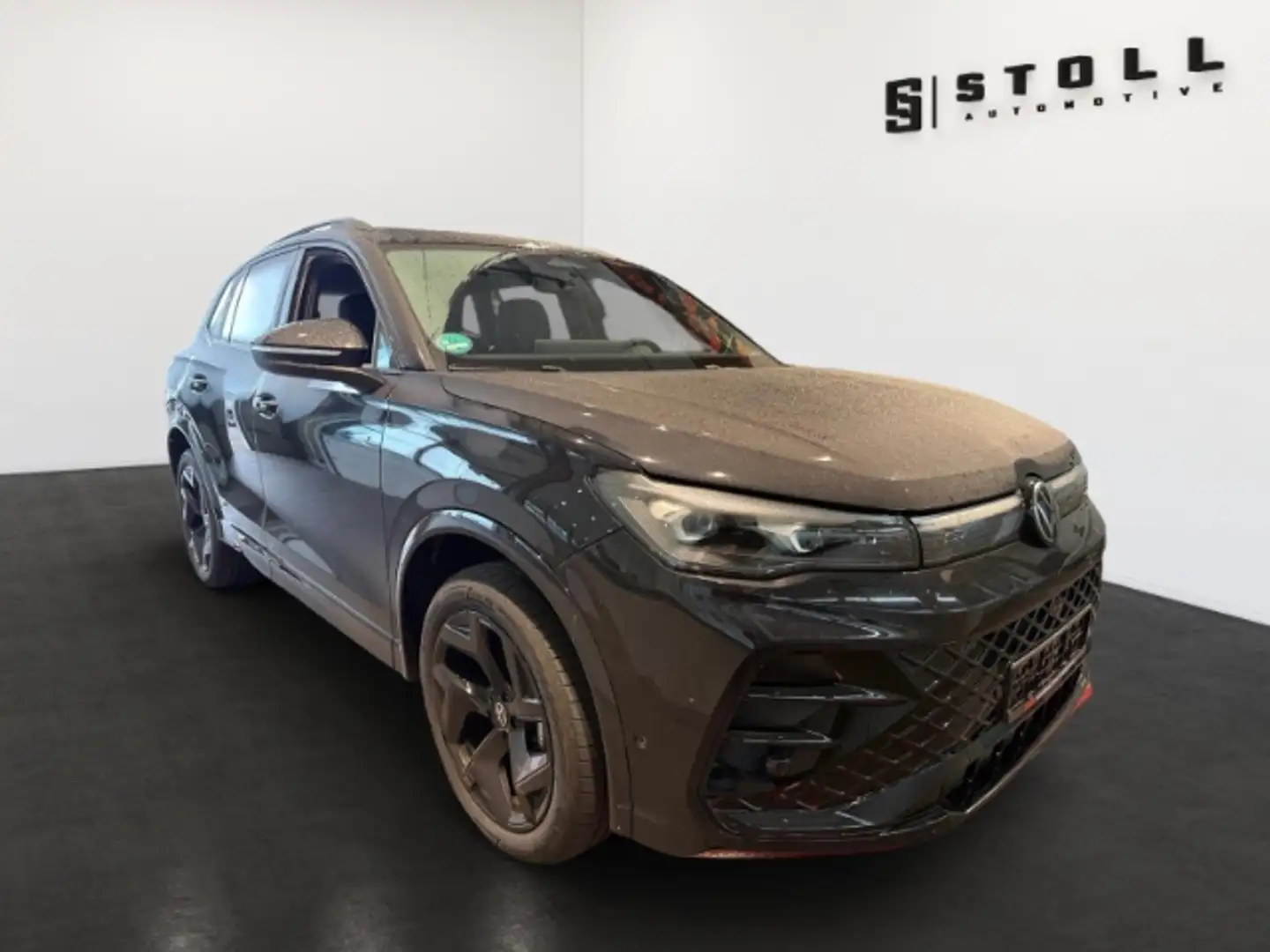 Volkswagen Tiguan 2.0 TDI R-Line 4Motion BlackStyle+AHK+Pano+Leder++ Schwarz - 2