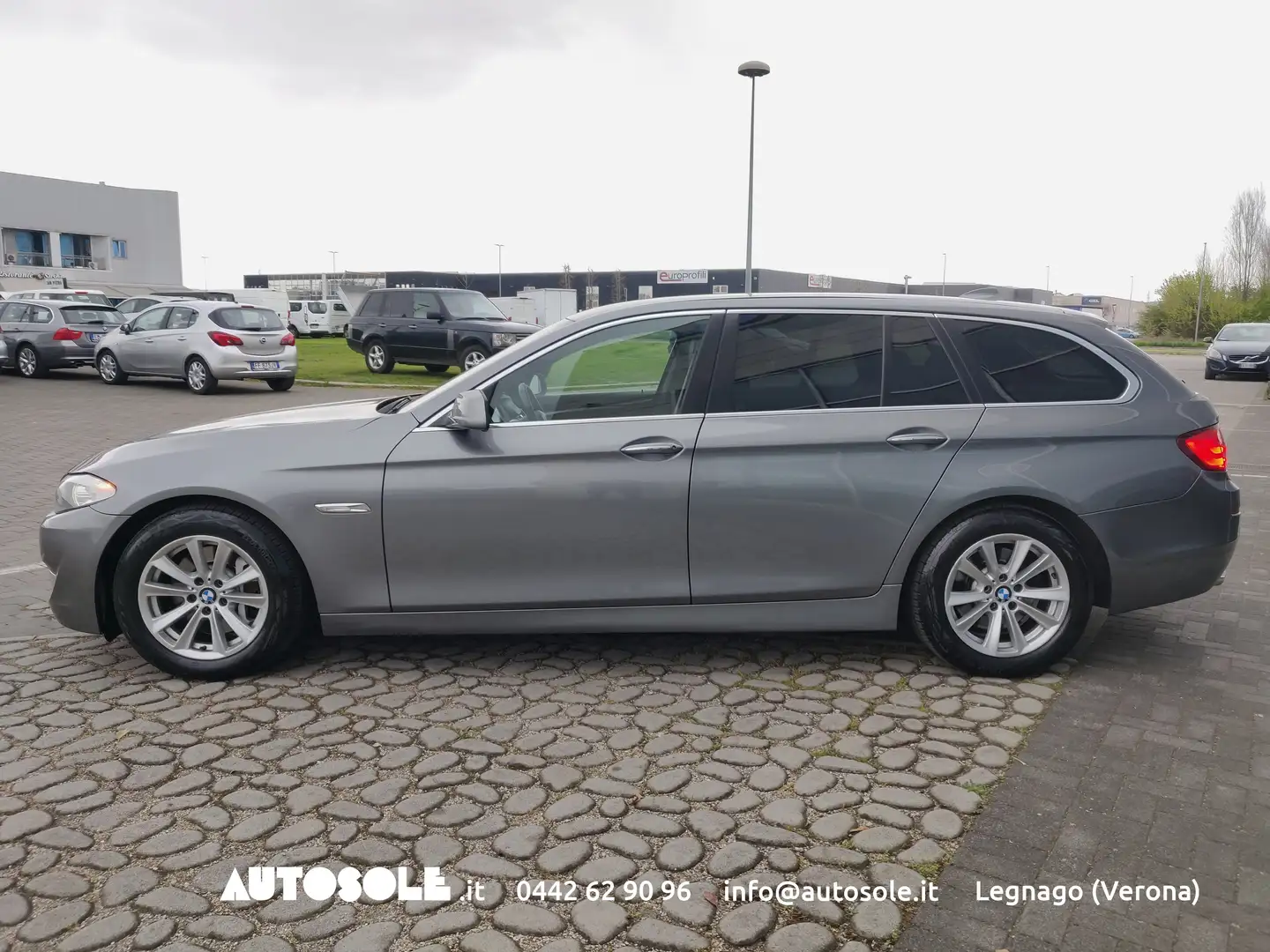BMW 525 525D Touring Xdrive Futura Automatico Gris - 2