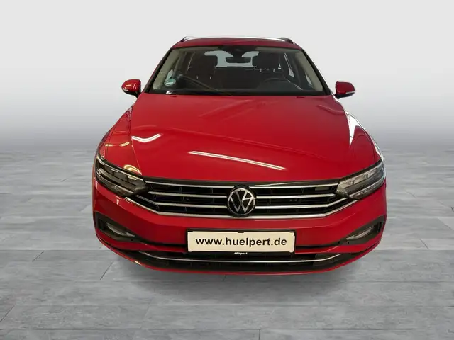 Volkswagen Passat view 7