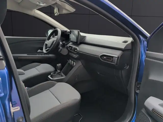 Dacia Sandero view 6