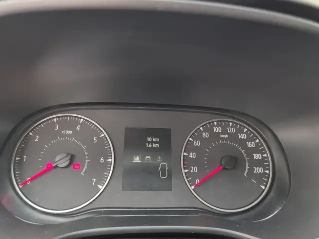 Dacia Sandero view 15