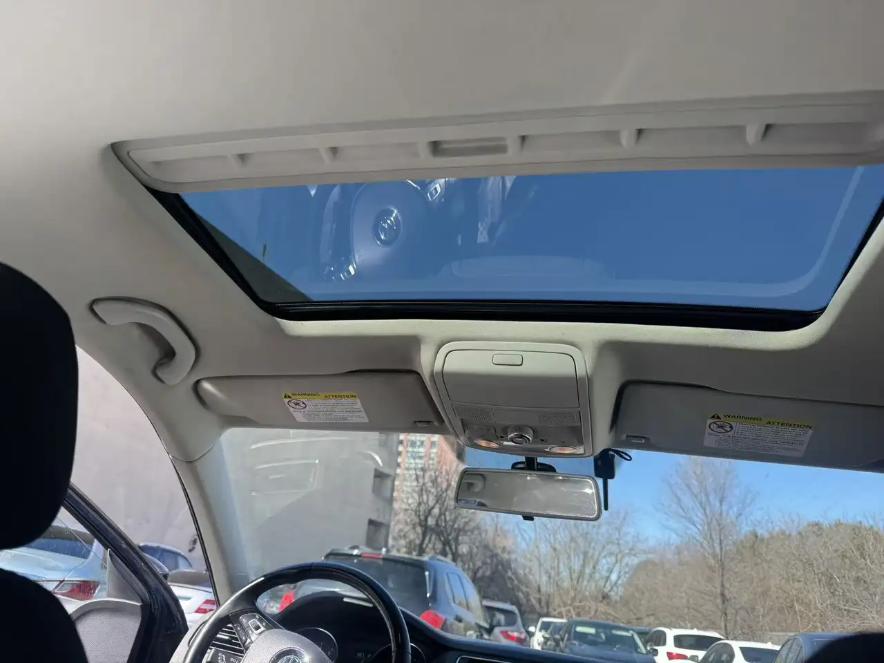 Volkswagen Jetta снимка Volkswagen Jetta