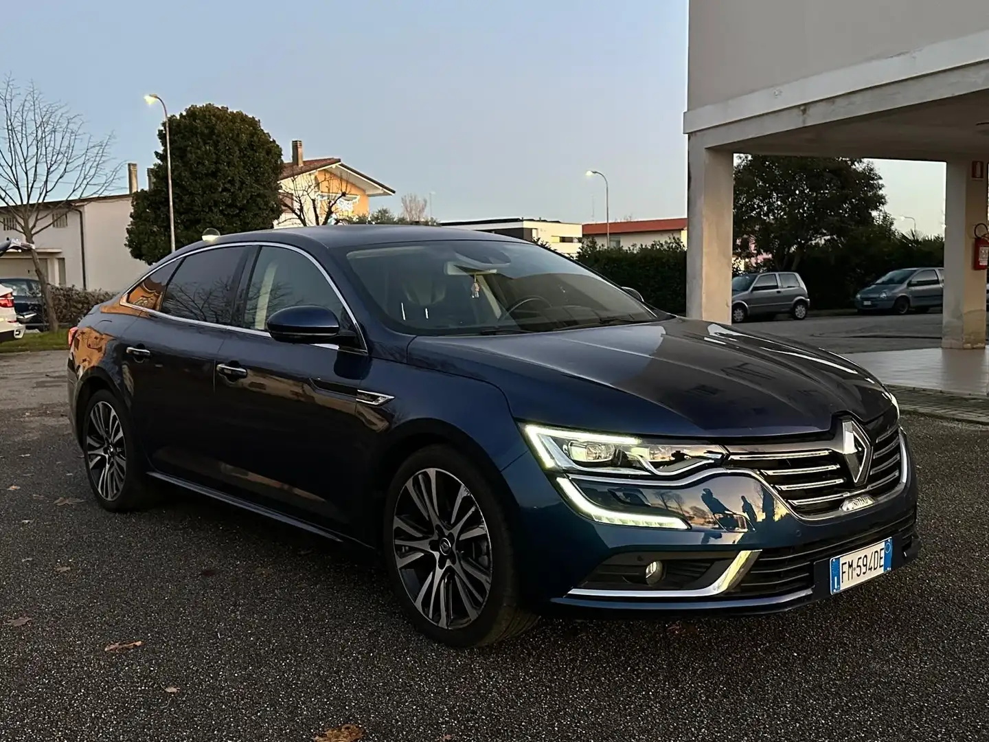 Renault Talisman 1.6 dci energy Initiale Paris 160cv edc - 1