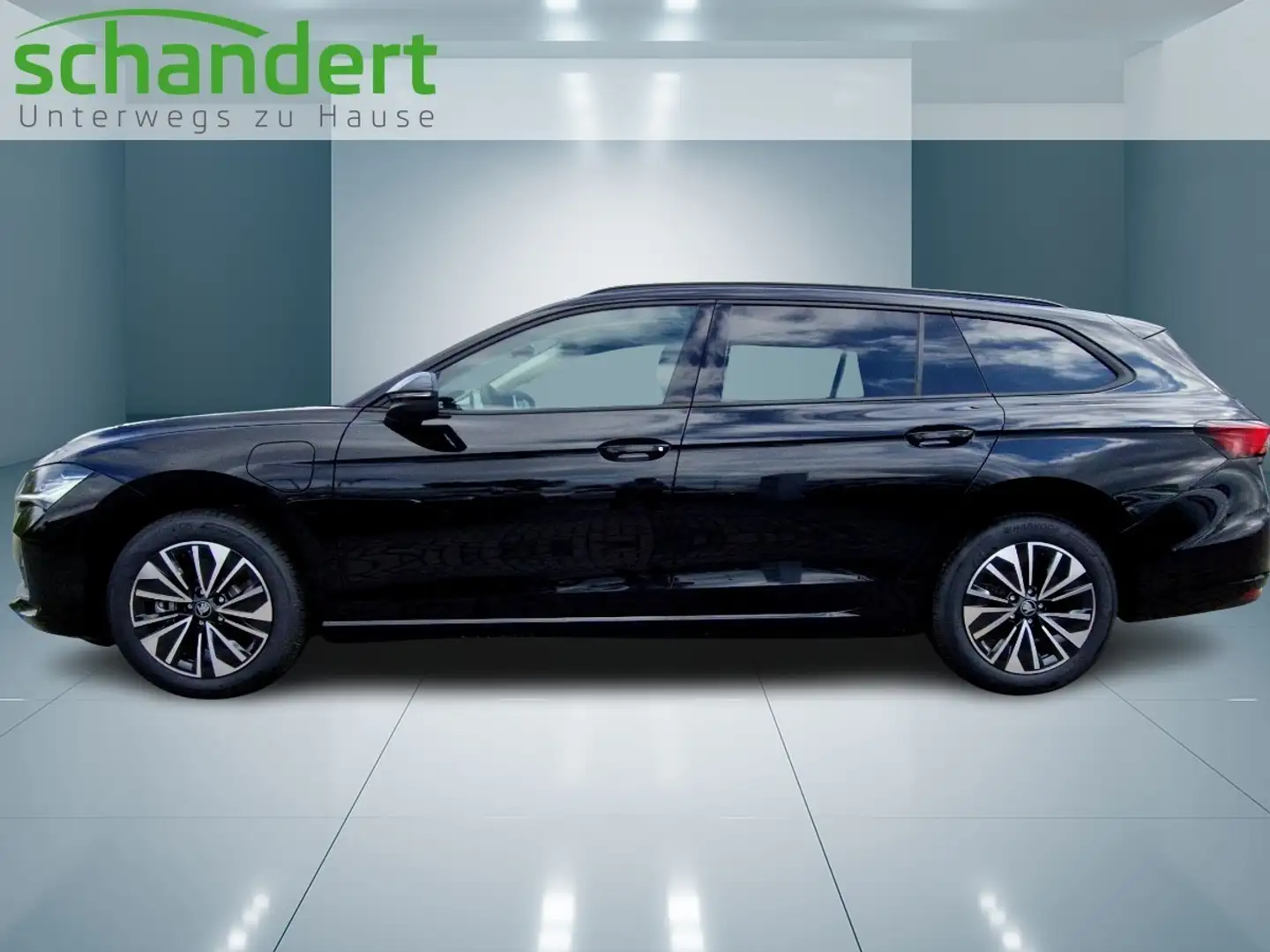 Skoda Superb Combi 1.5 TSI iV Selection Matrix Navi AHK Nero - 2