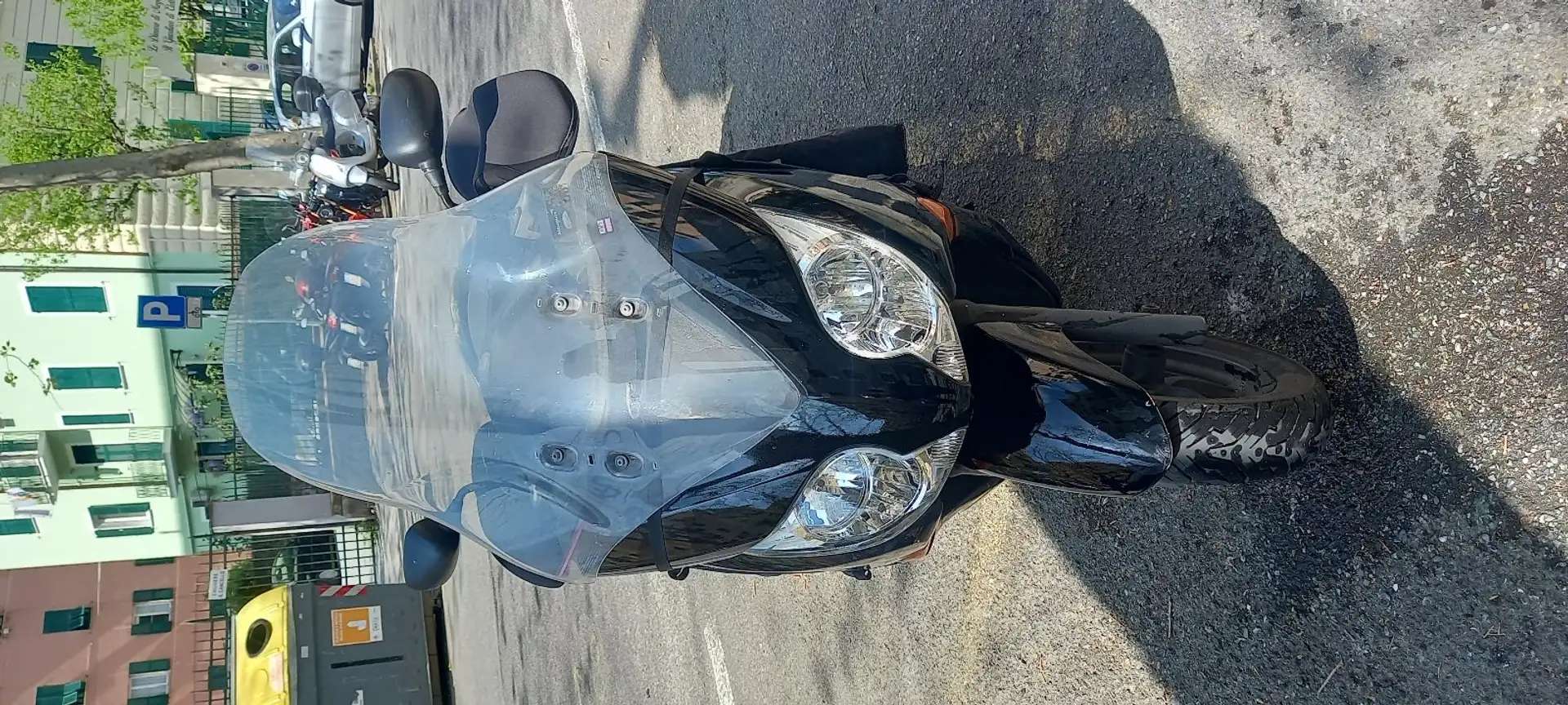 Honda Forza 250 Nero - 1