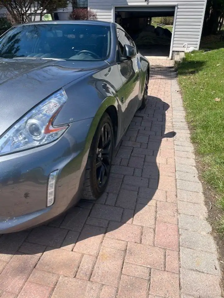 Nissan 370Z снимка Nissan 370Z